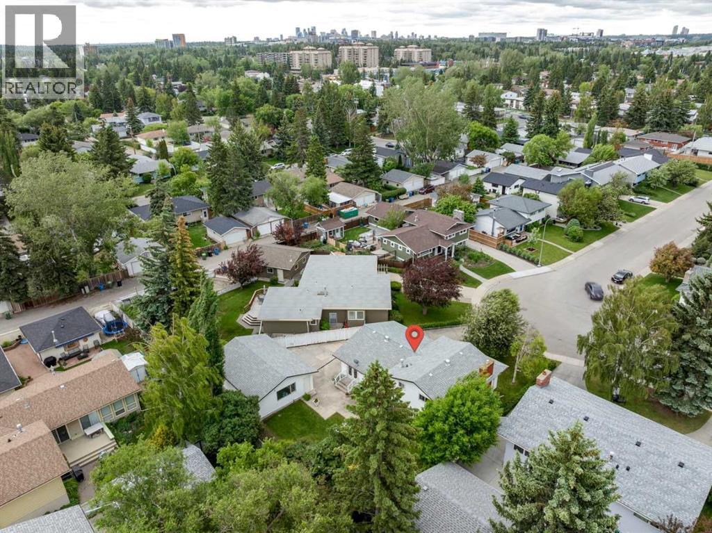 5036 Vallance Crescent NW - 36