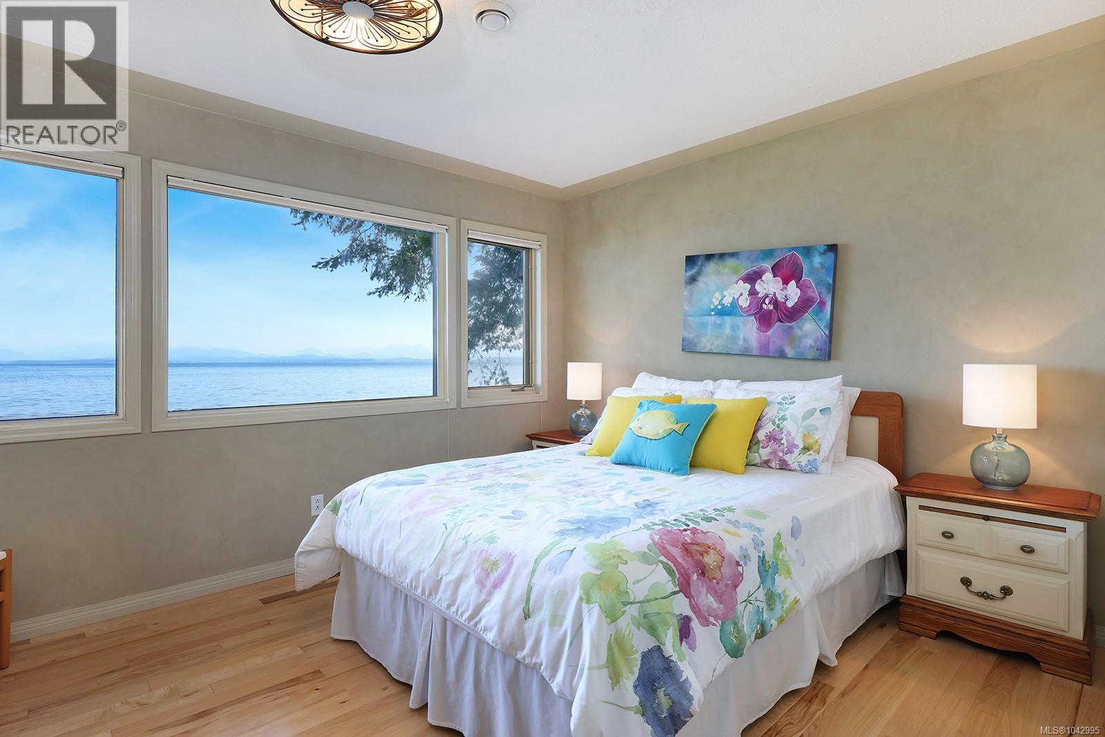 2288 Oyster Garden Rd, Oyster River