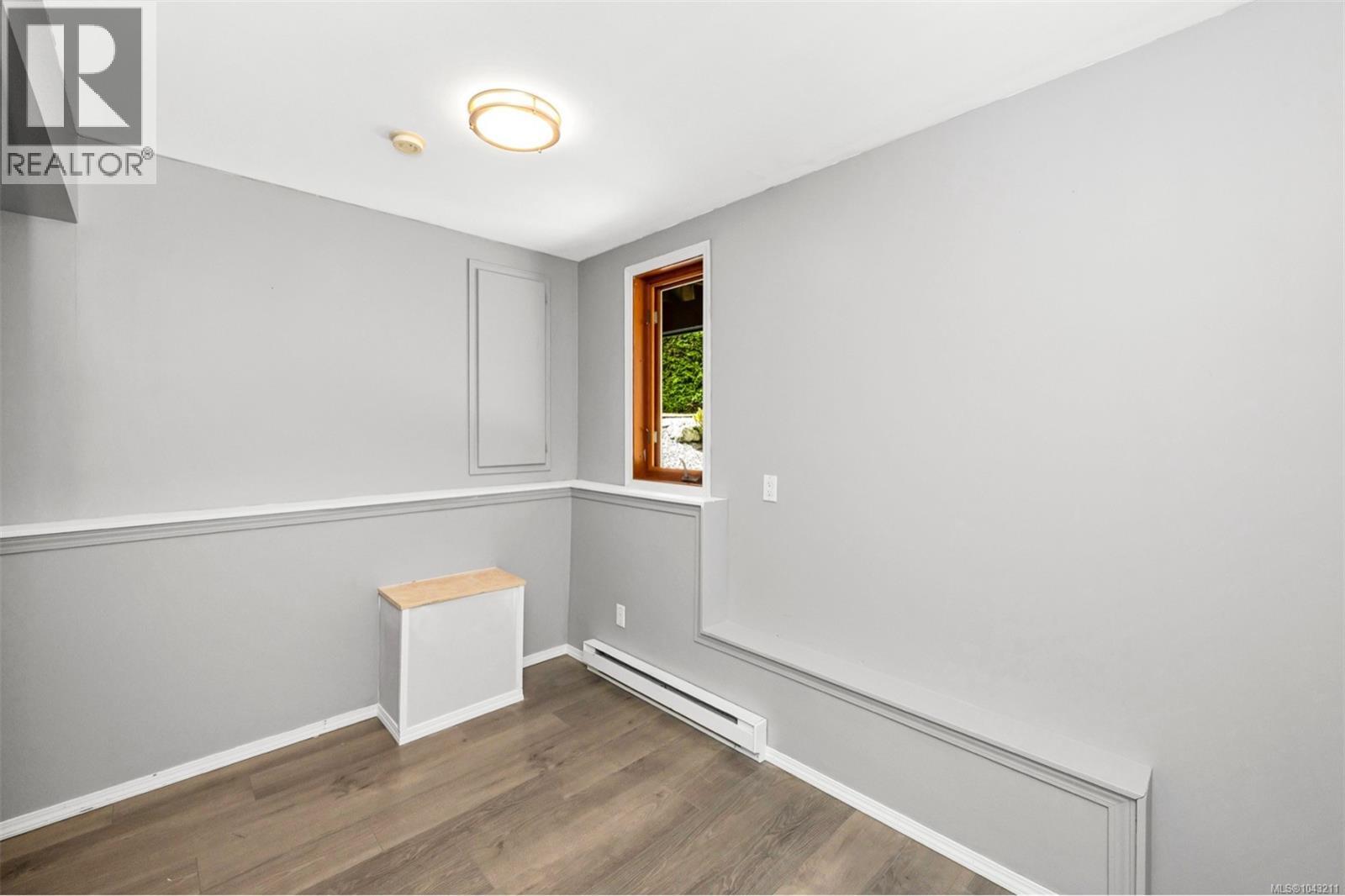 2581 Seaview Rd - 57