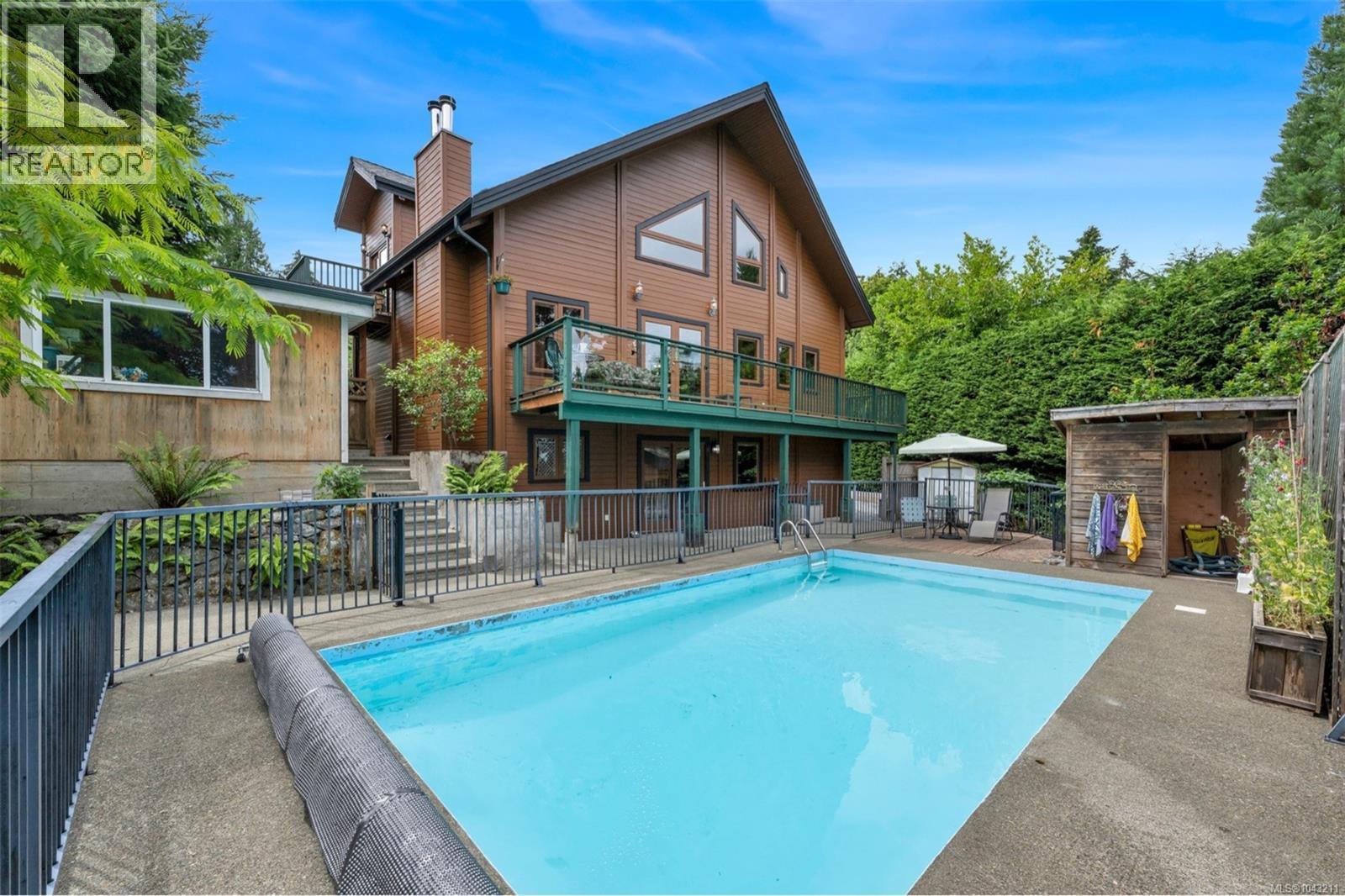 2581 Seaview Rd - 11