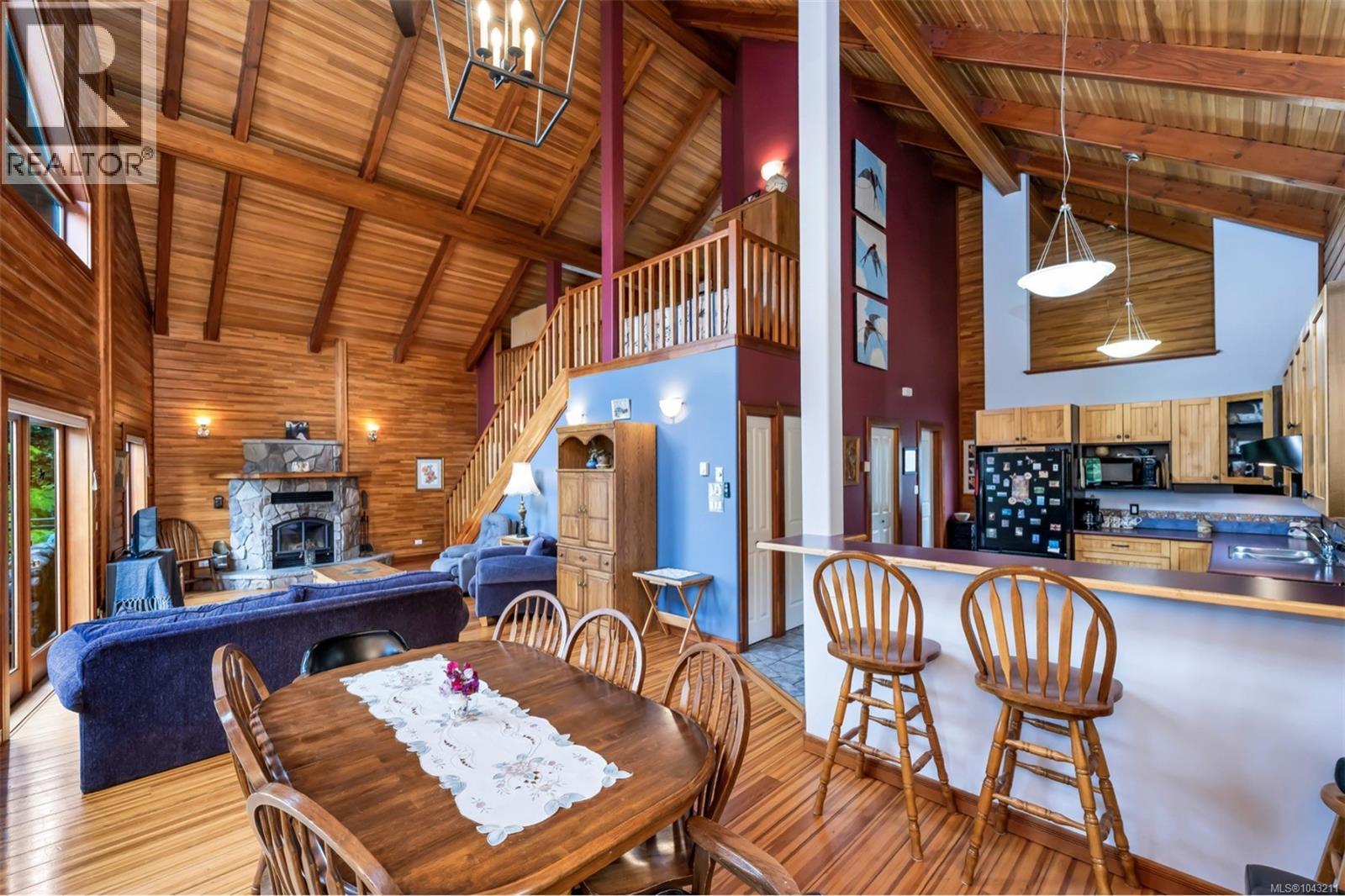 2581 Seaview Rd - 4