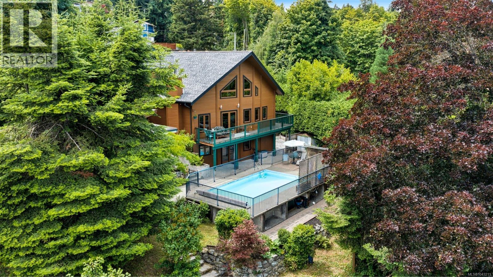 2581 Seaview Rd - 15