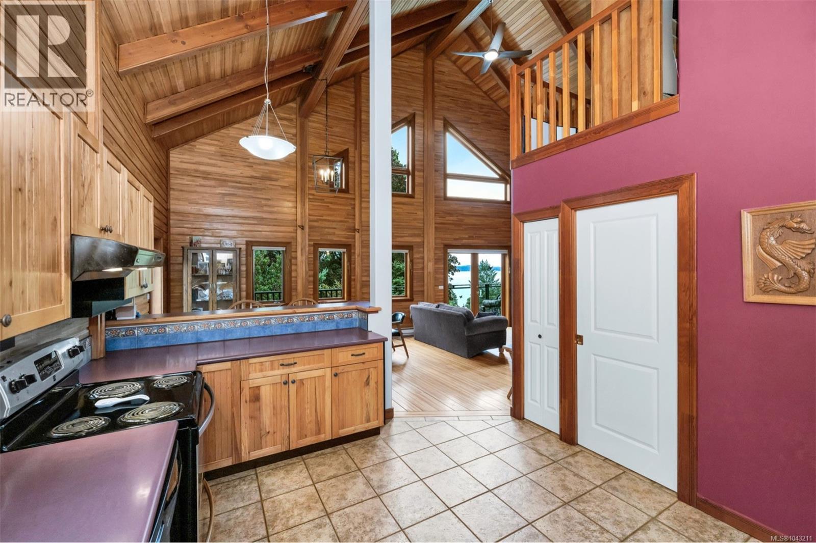 2581 Seaview Rd - 24