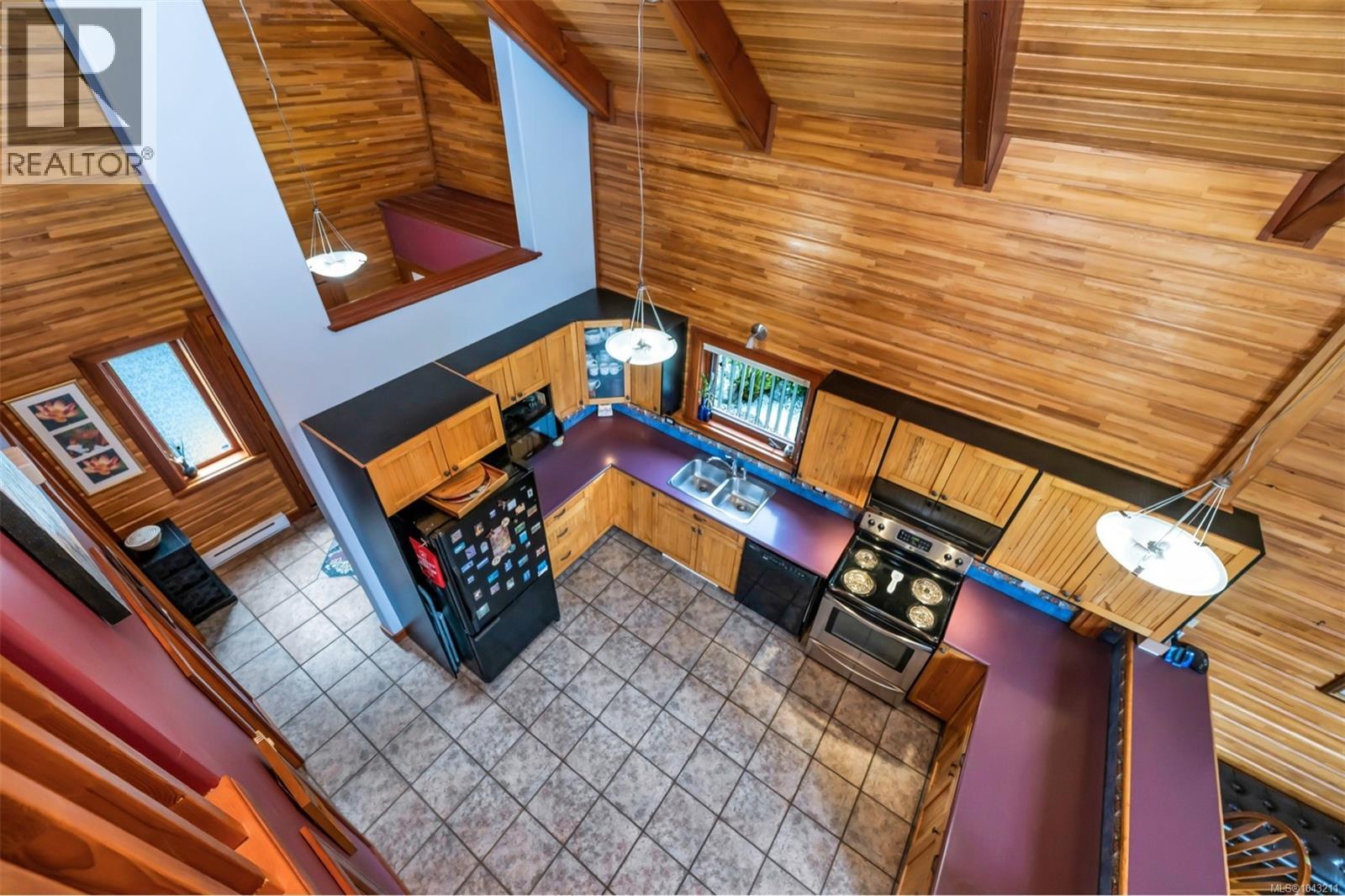 2581 Seaview Rd - 41