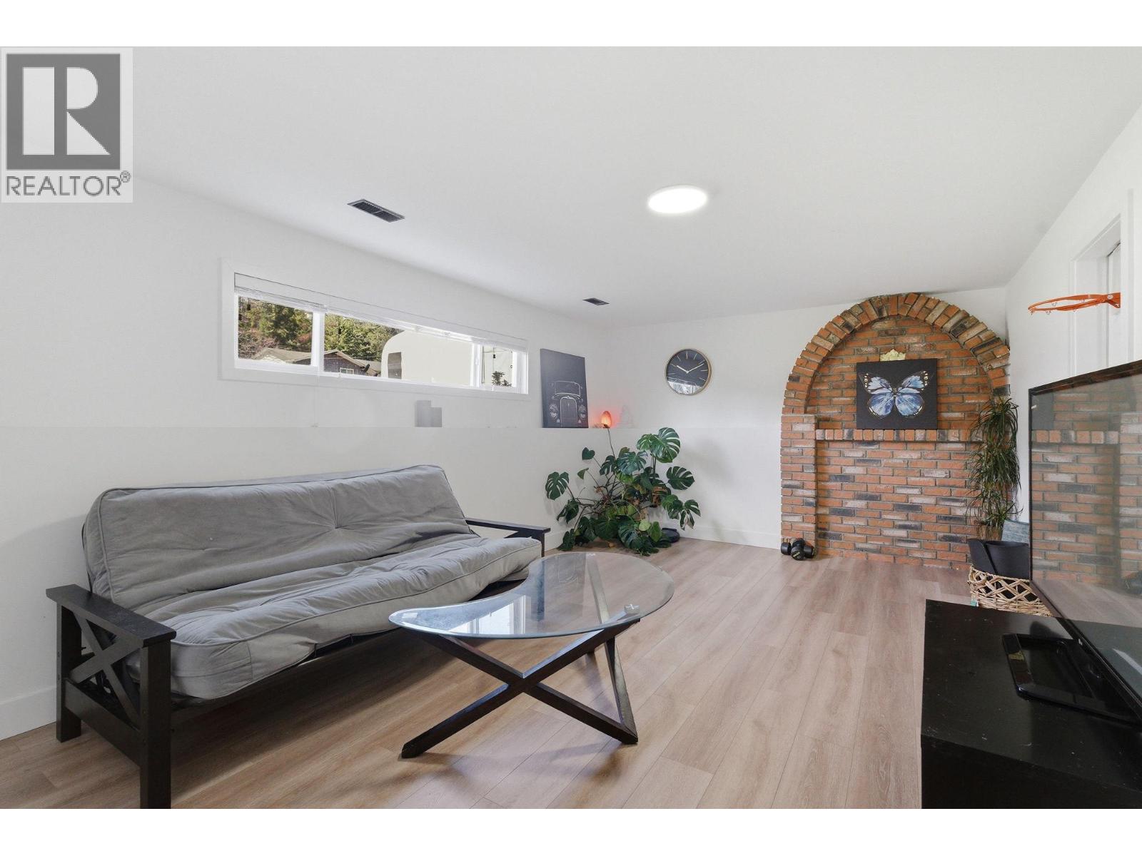 3283 McMahon Road - 20