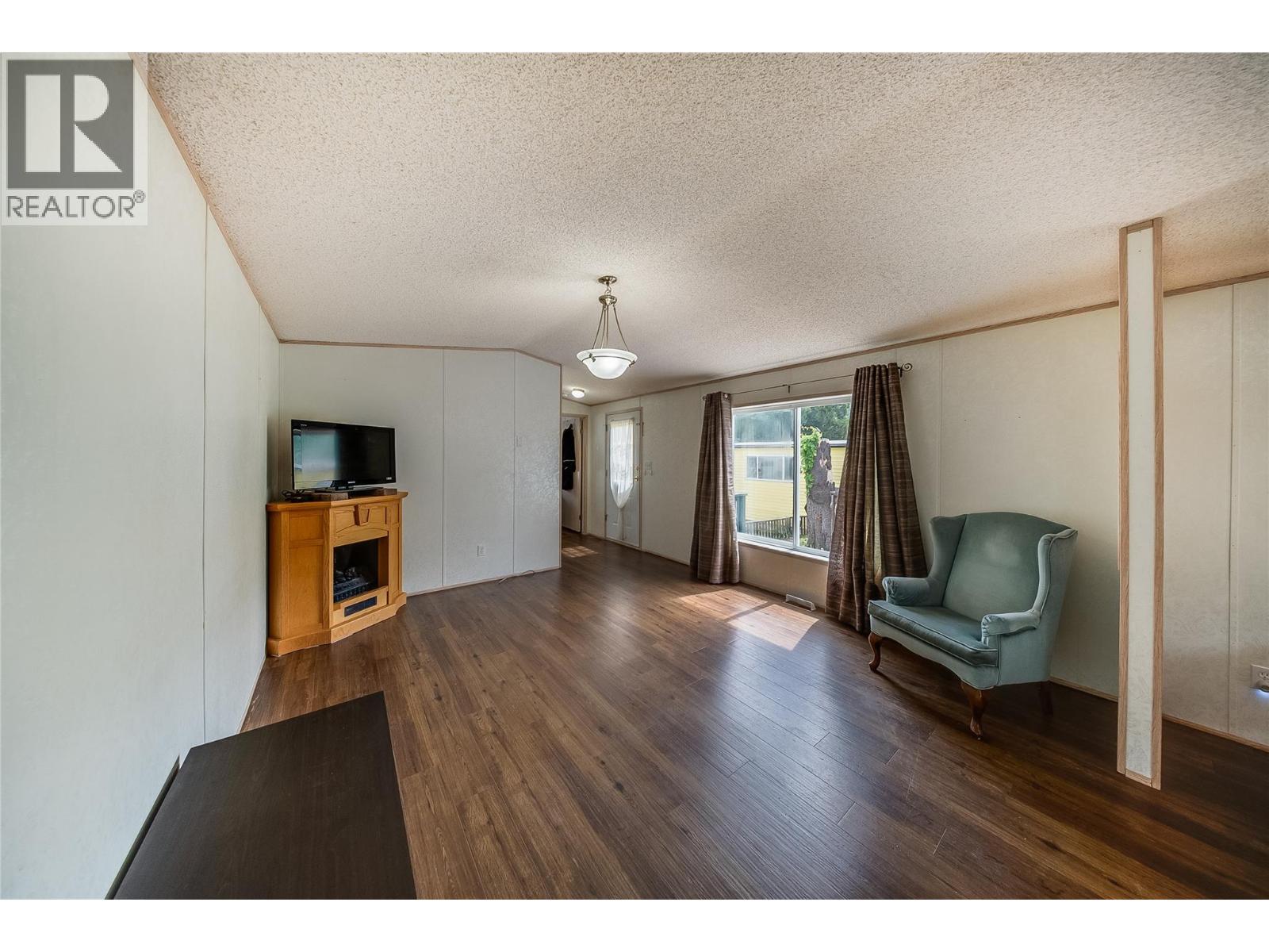 #54 500 16th Avenue - 12
