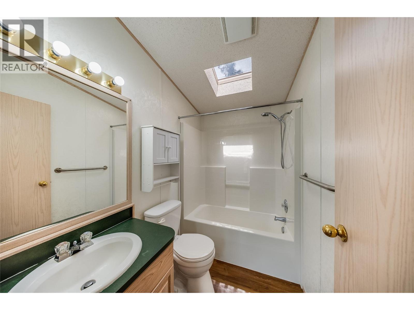 #54 500 16th Avenue - 19