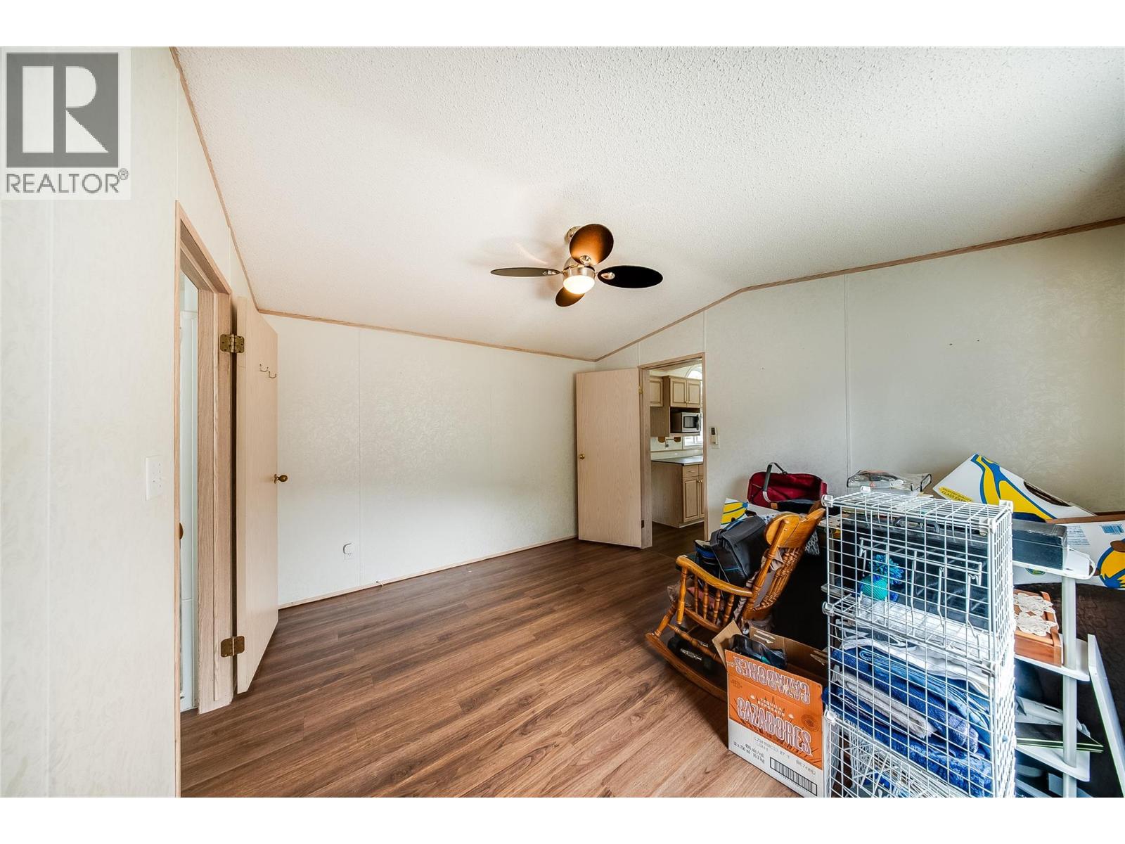 #54 500 16th Avenue - 20