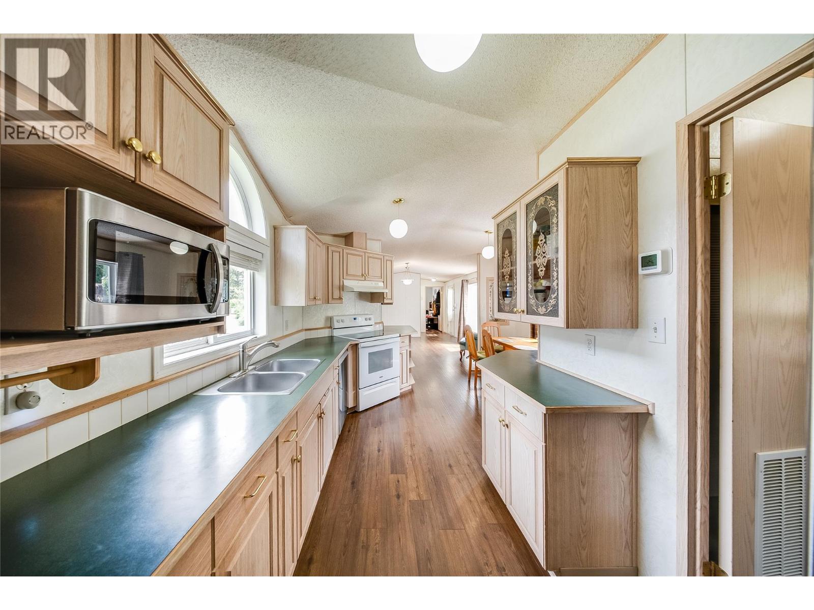#54 500 16th Avenue - 5