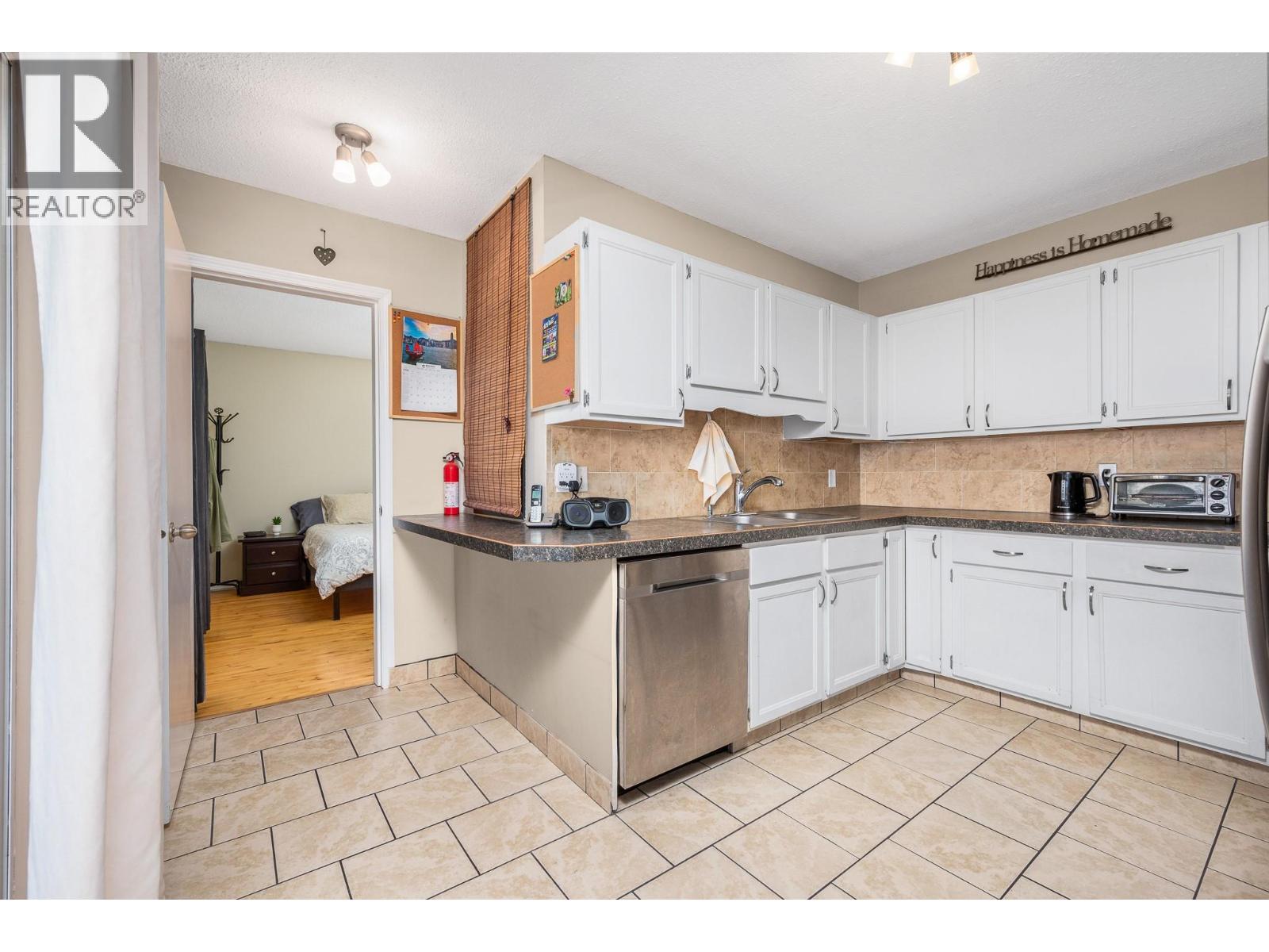  2570 Robinson Road, Lake Country