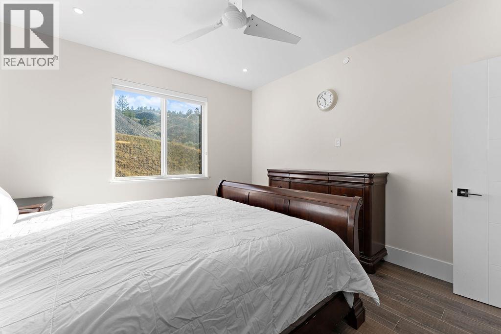 1131 FORDEN Place - 31