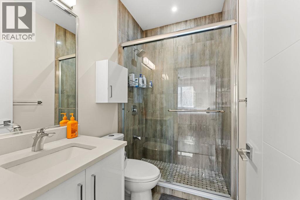1131 FORDEN Place - 35