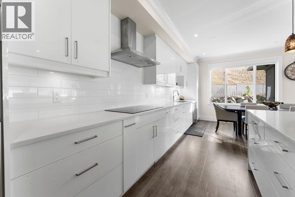 1131 FORDEN Place - 8