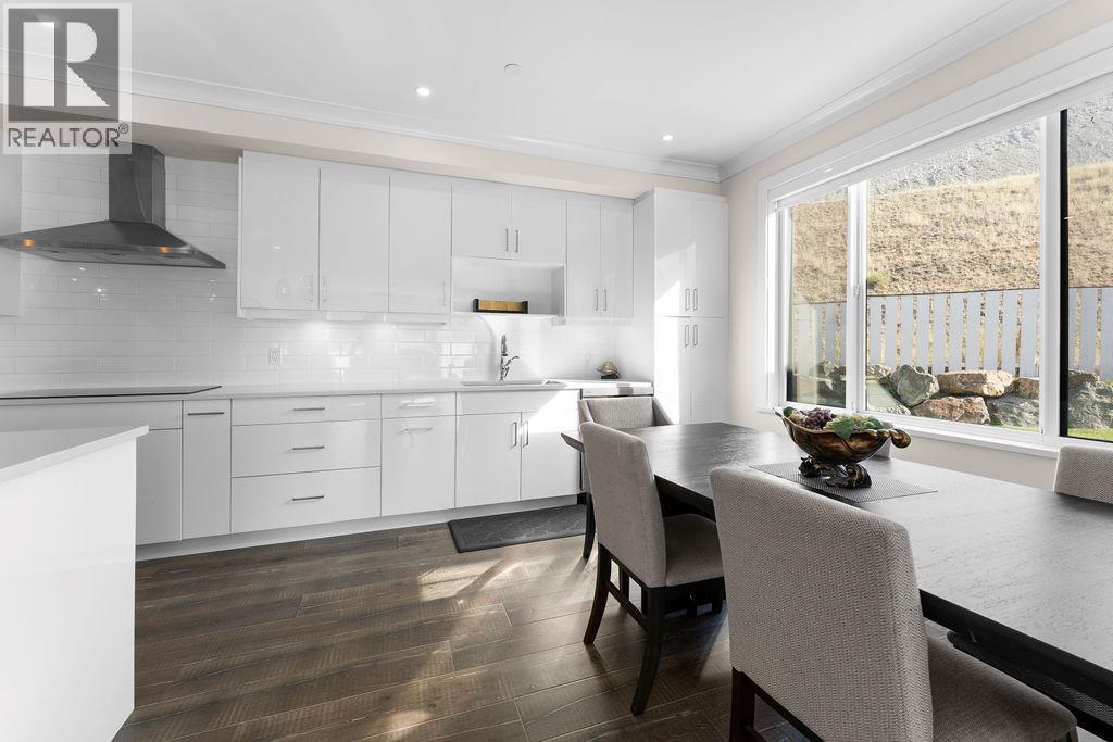 1131 FORDEN Place - 9