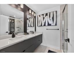 402 19945 Brydon Crescent, Langley, BC V3A0P4 Photo 13