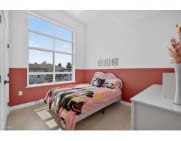 402 19945 Brydon Crescent, Langley, BC V3A0P4 Photo 15