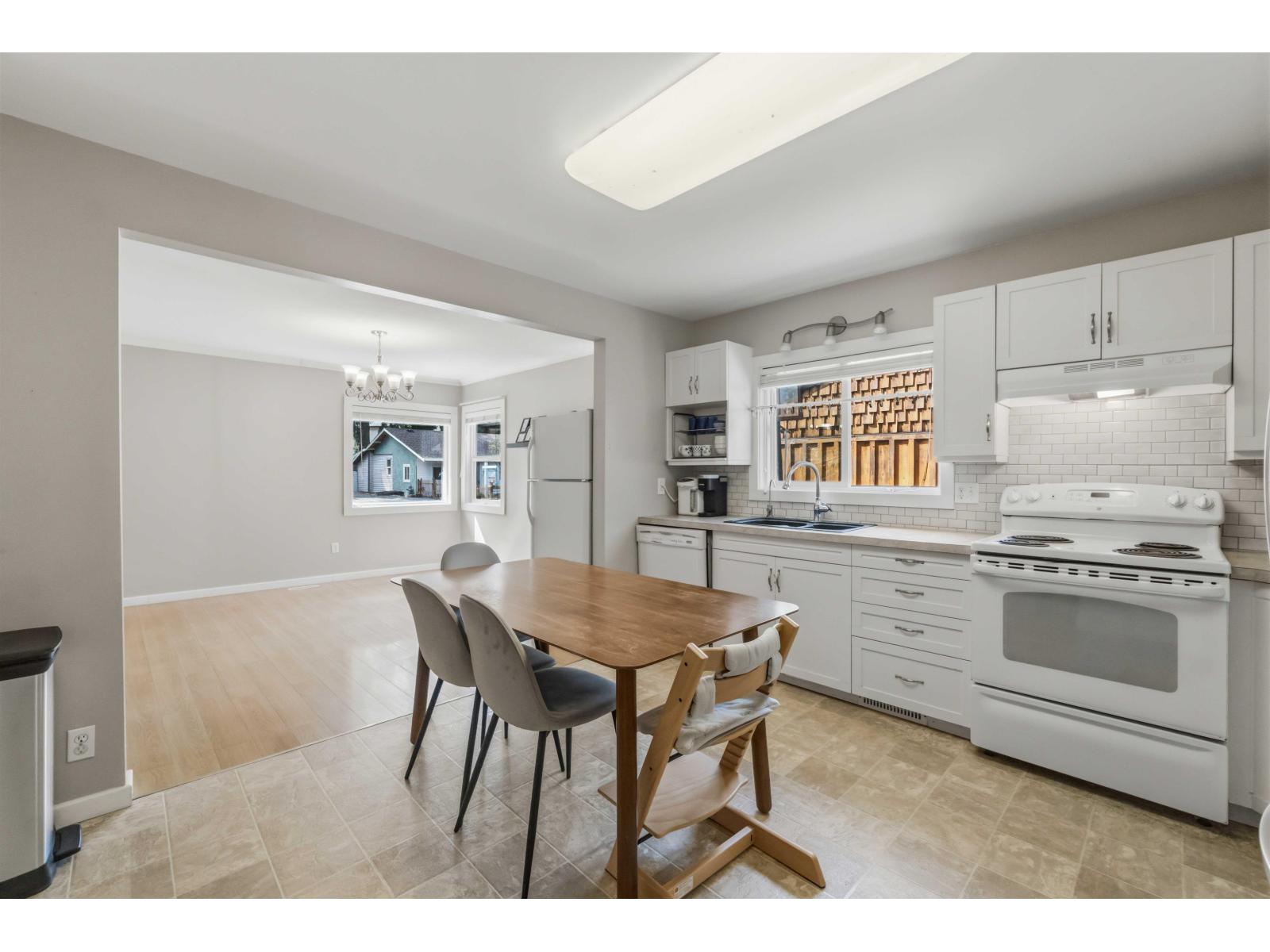 2304 MOULDSTADE ROAD, Abbotsford