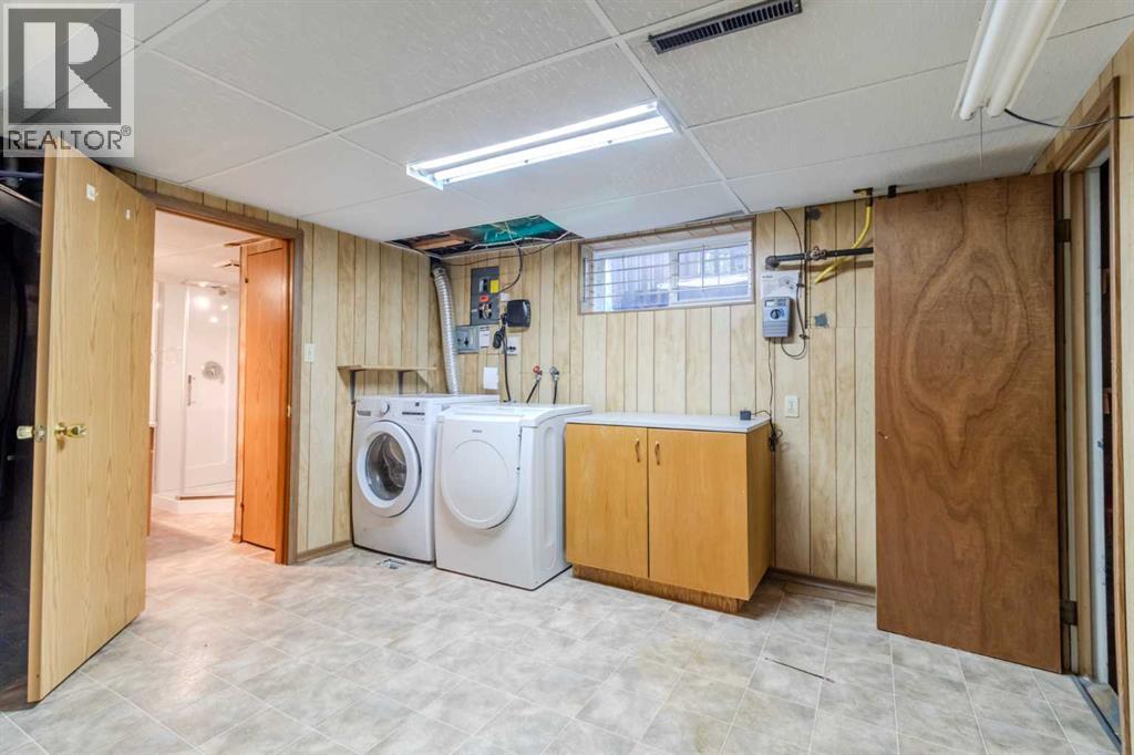 35 Beaupre Crescent - 27