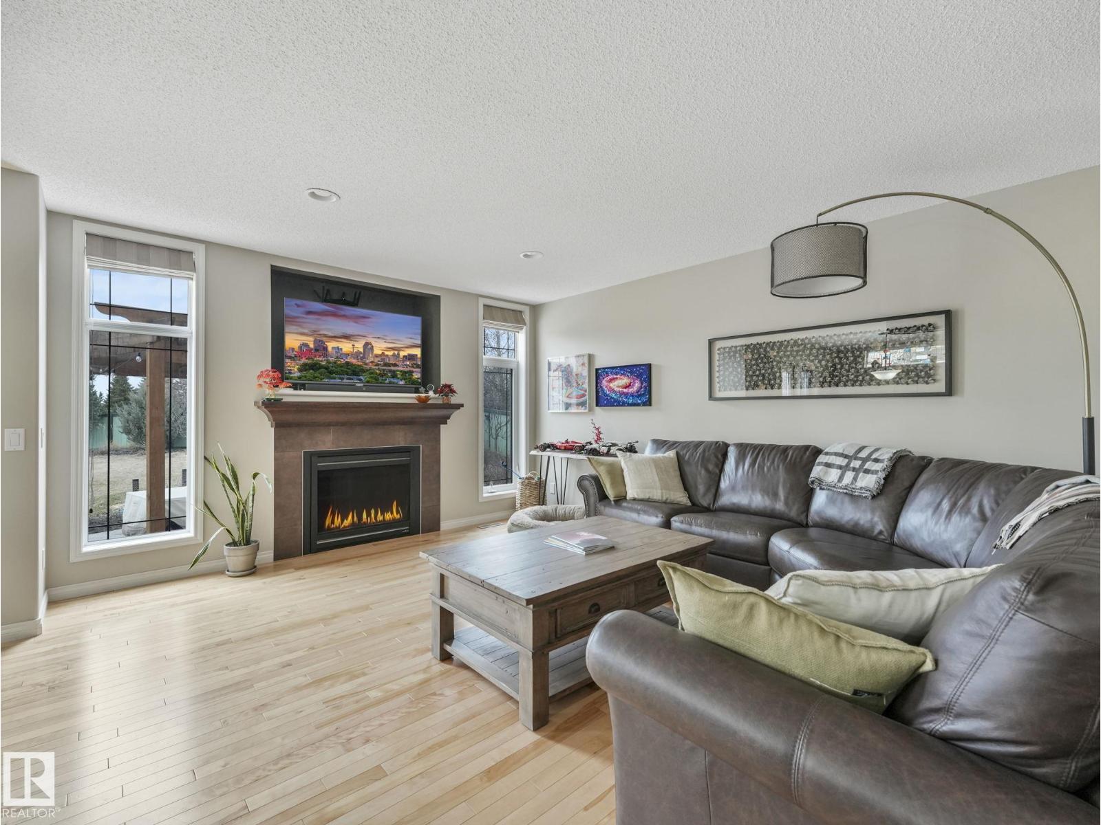 20853 92A AV NW - 14