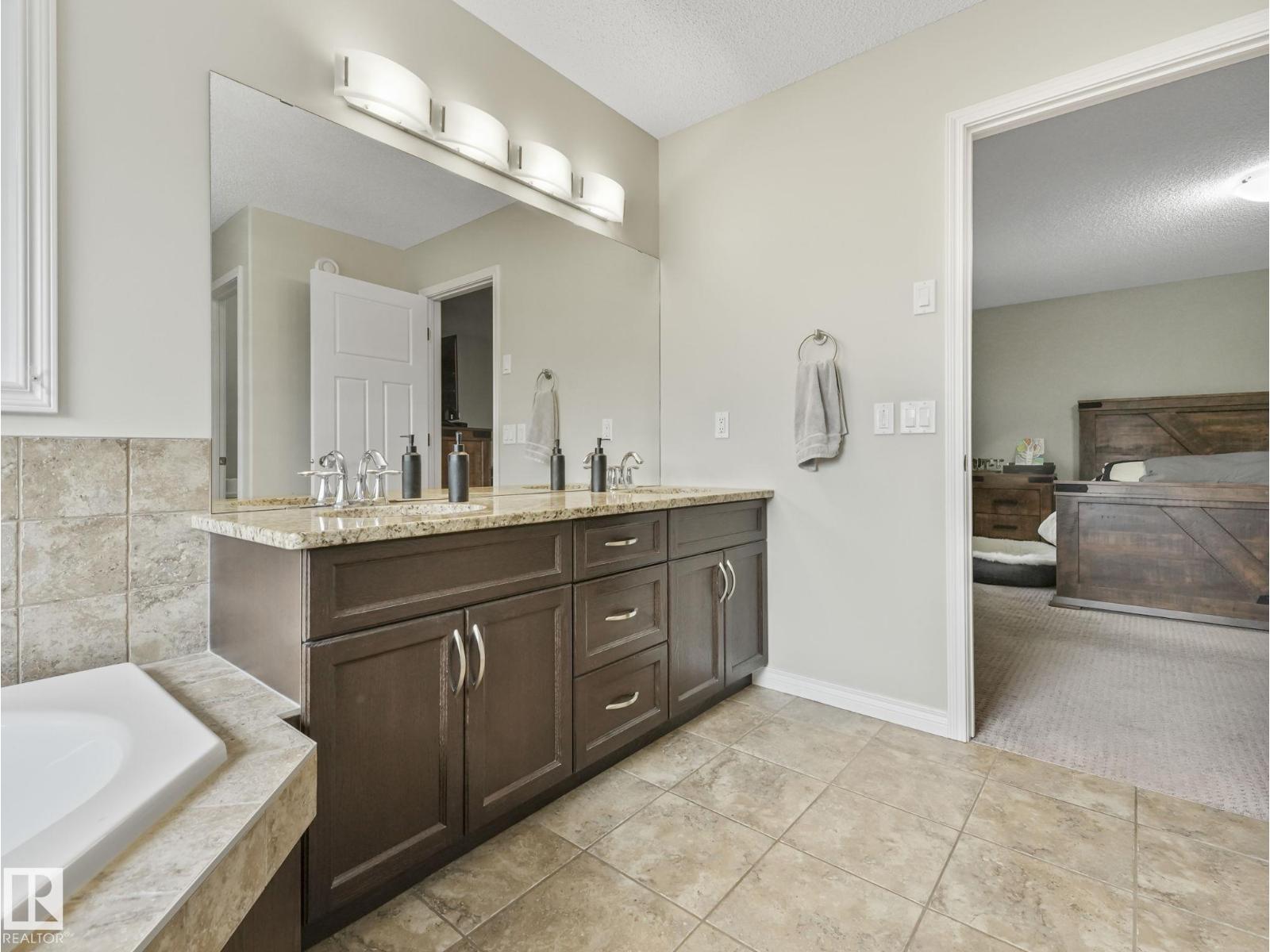 20853 92A AV NW - 22