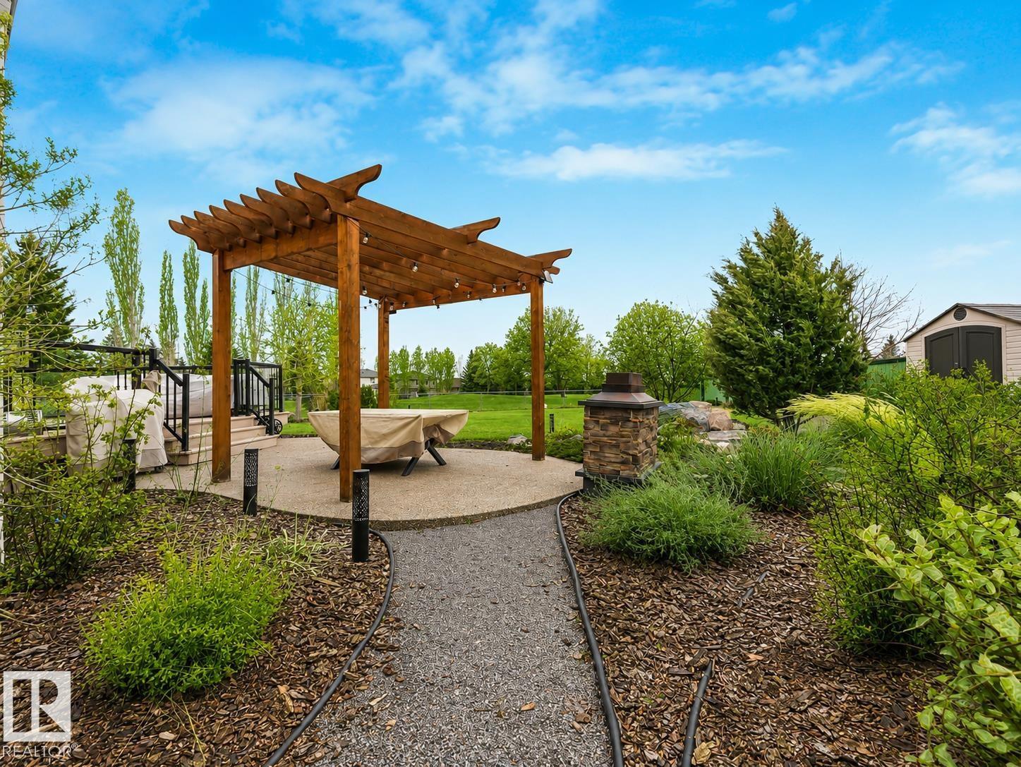 20853 92A AV NW - 53