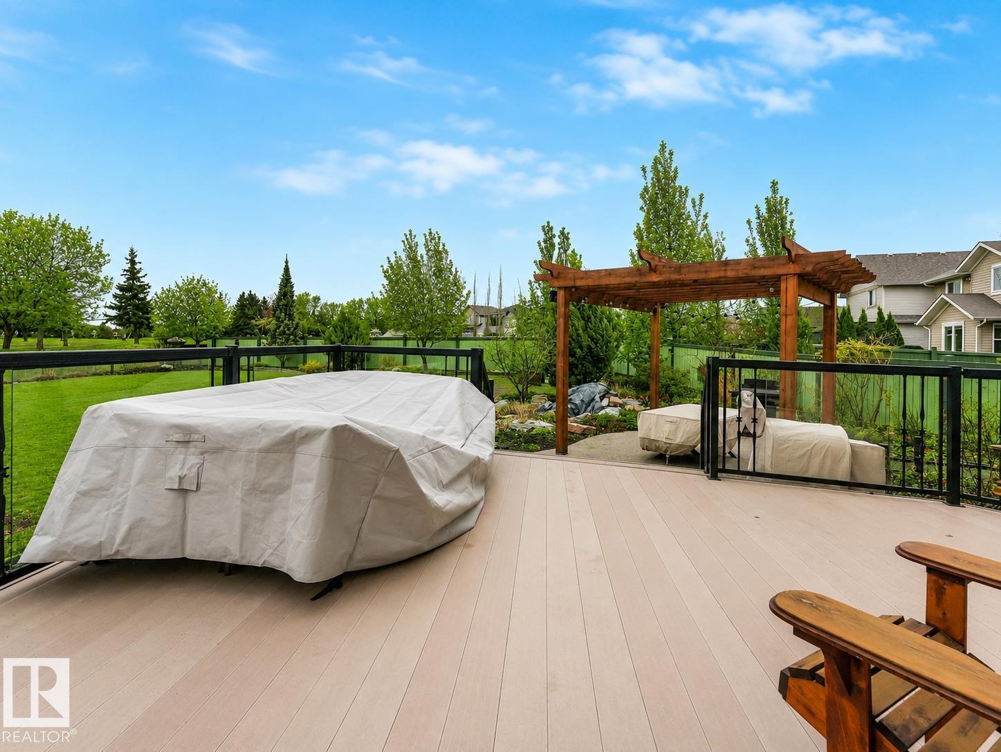 20853 92A AV NW - 52