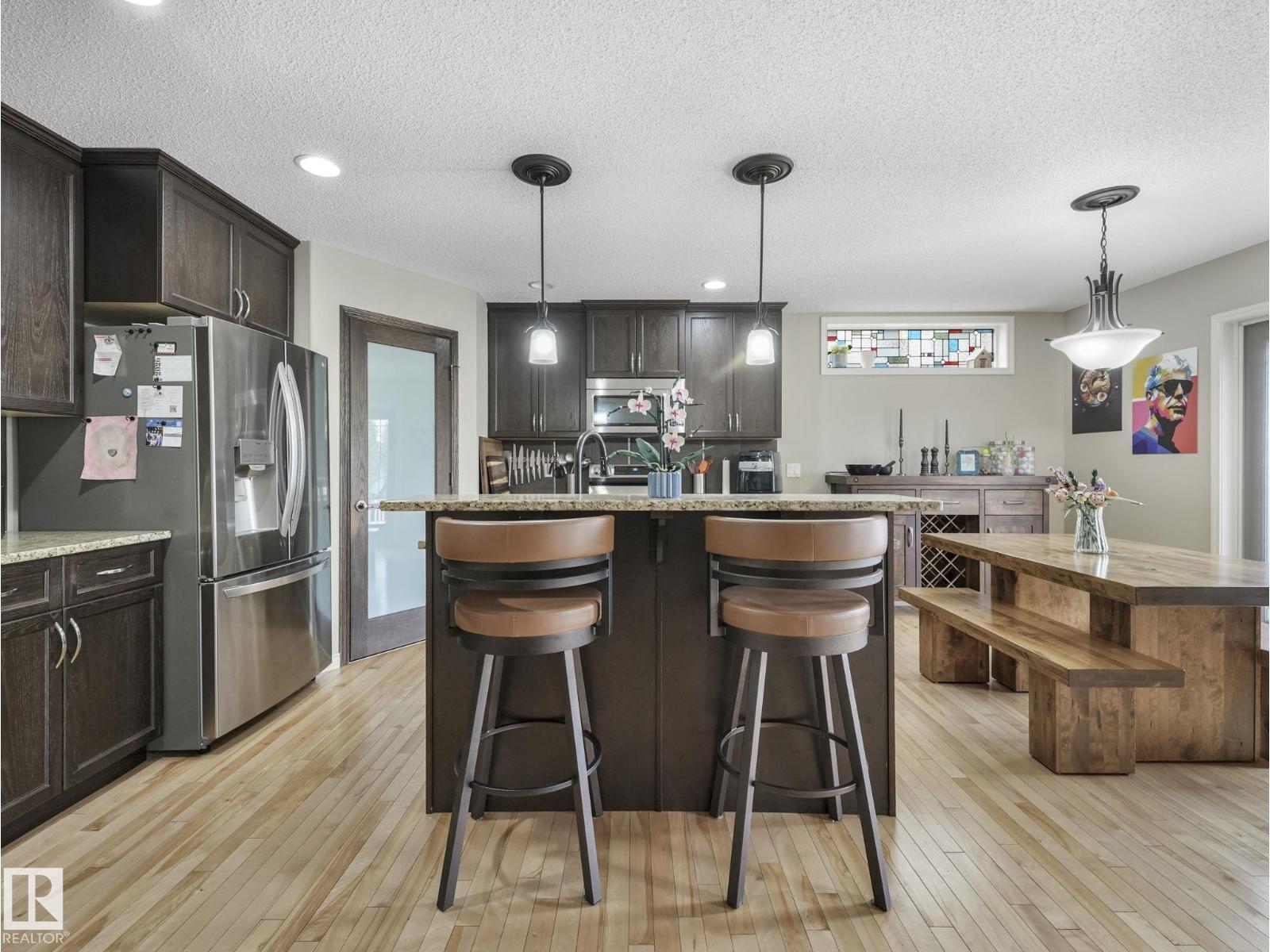 20853 92A AV NW - 8