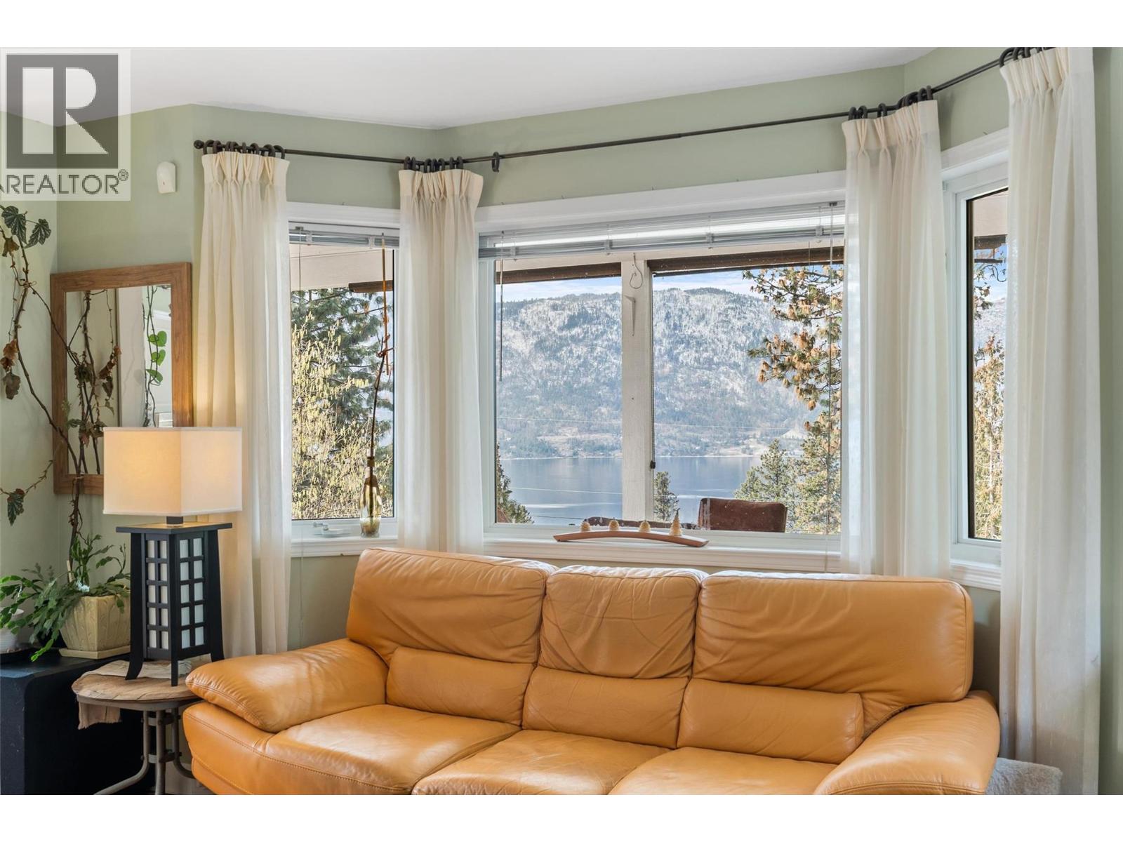 10987 Hare Road, Lake Country