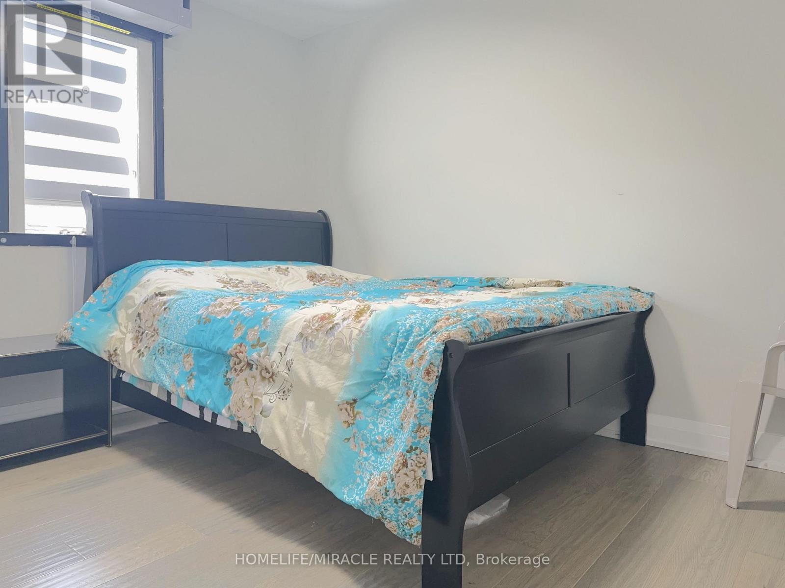 49 BUTTERWORTH AVENUE - 12
