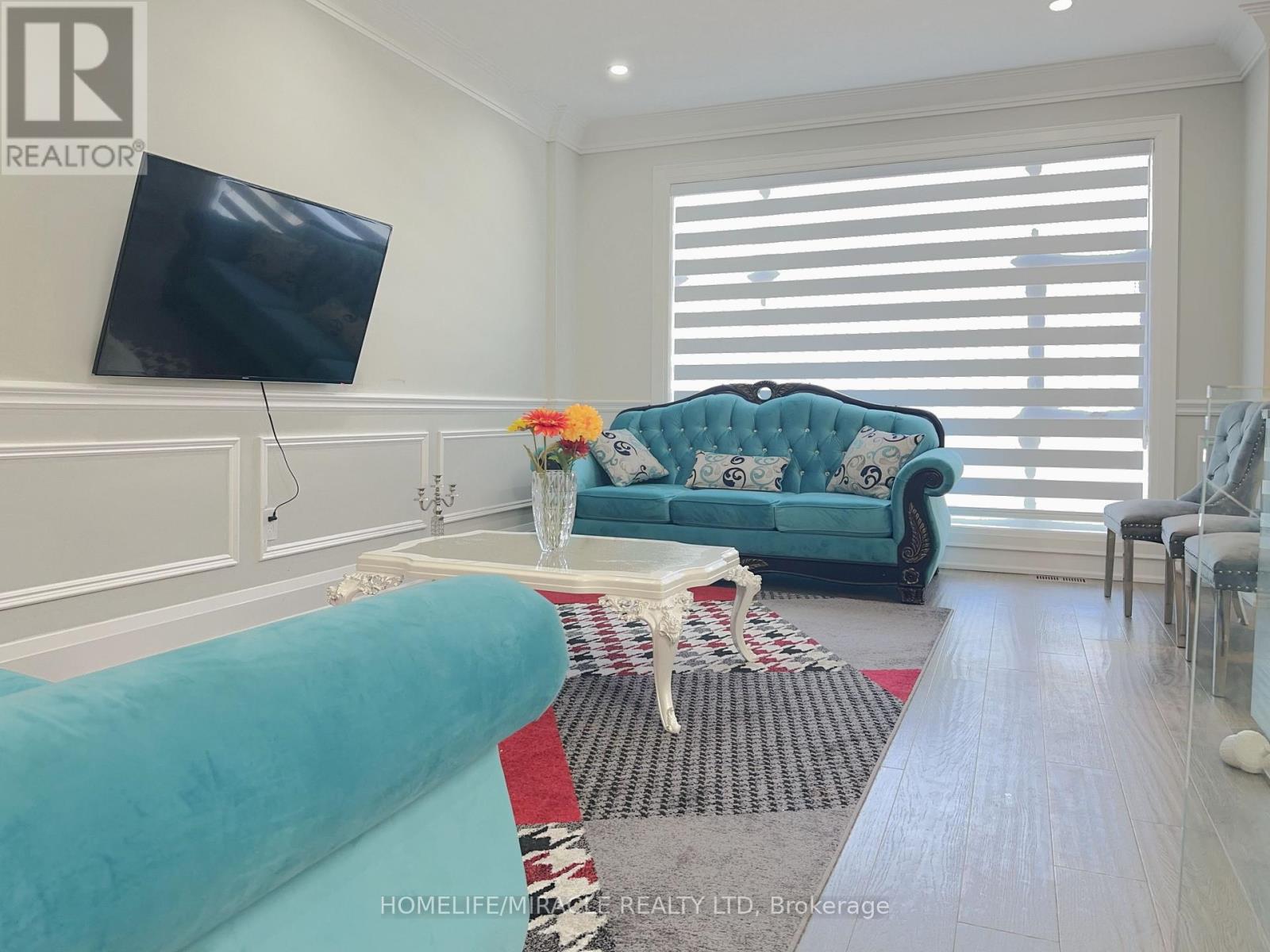 49 BUTTERWORTH AVENUE - 21