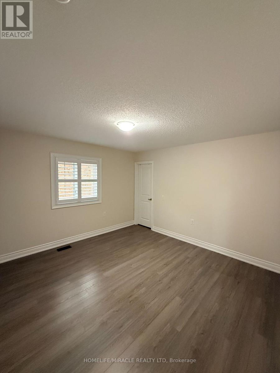 21 VALLEYSCAPE TRAIL - 30