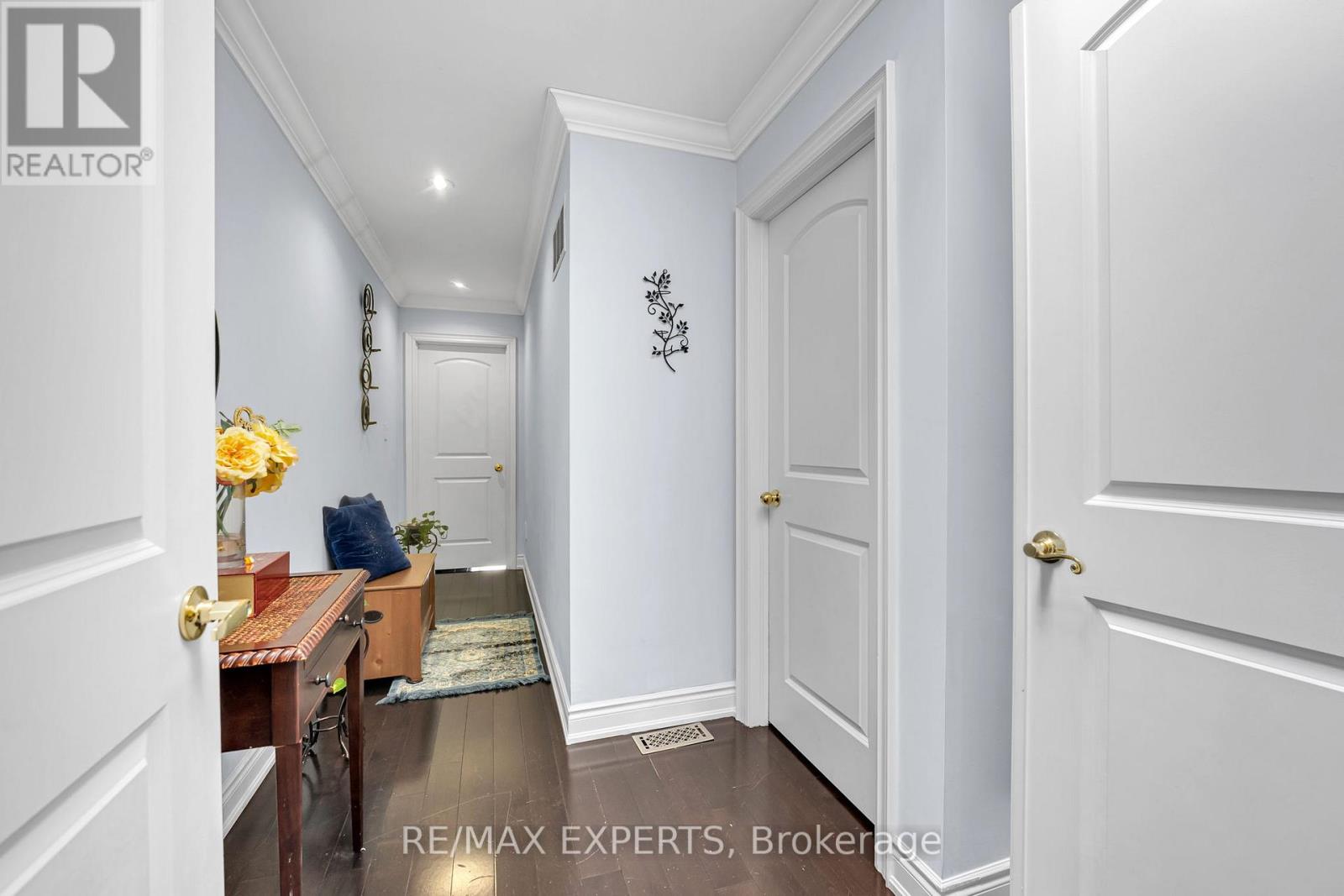 18 COBALT STREET - 15