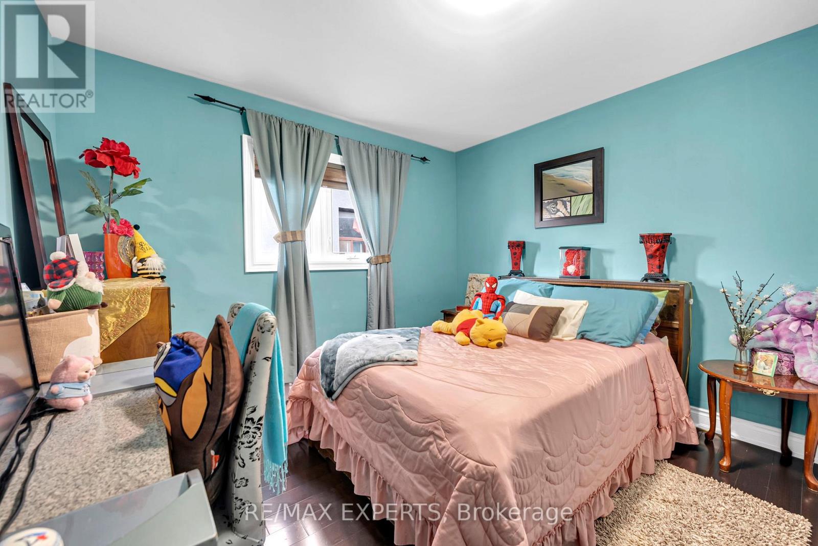 18 COBALT STREET - 16