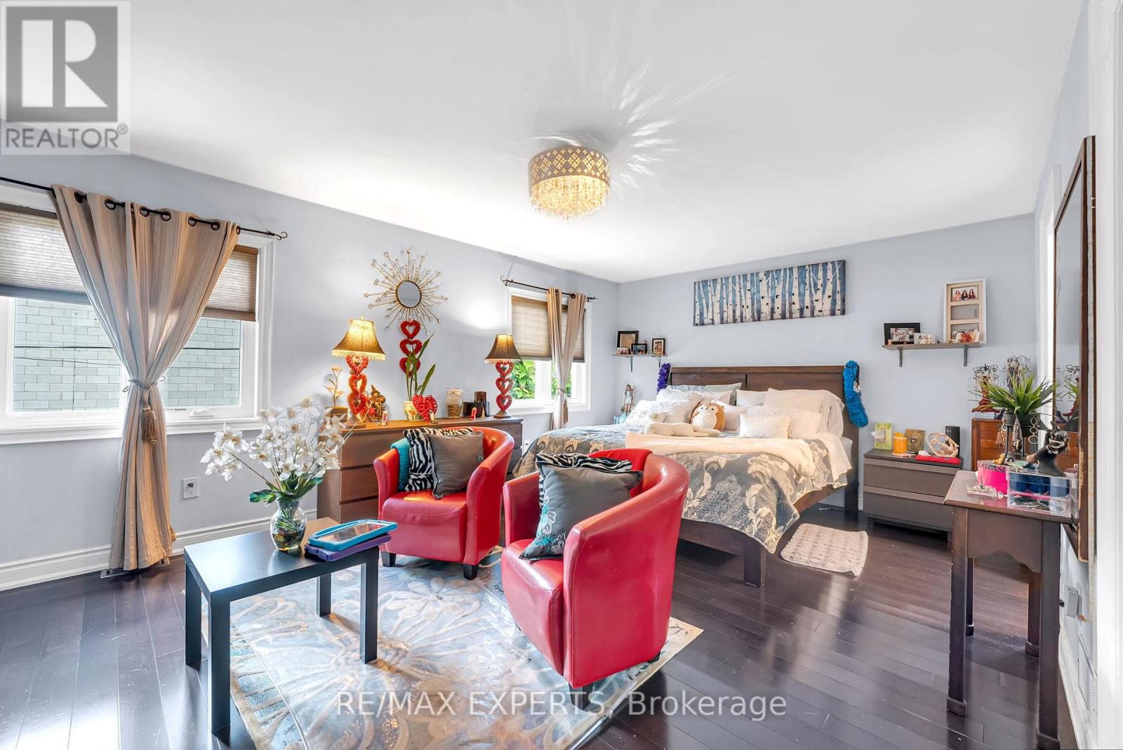 18 COBALT STREET - 21