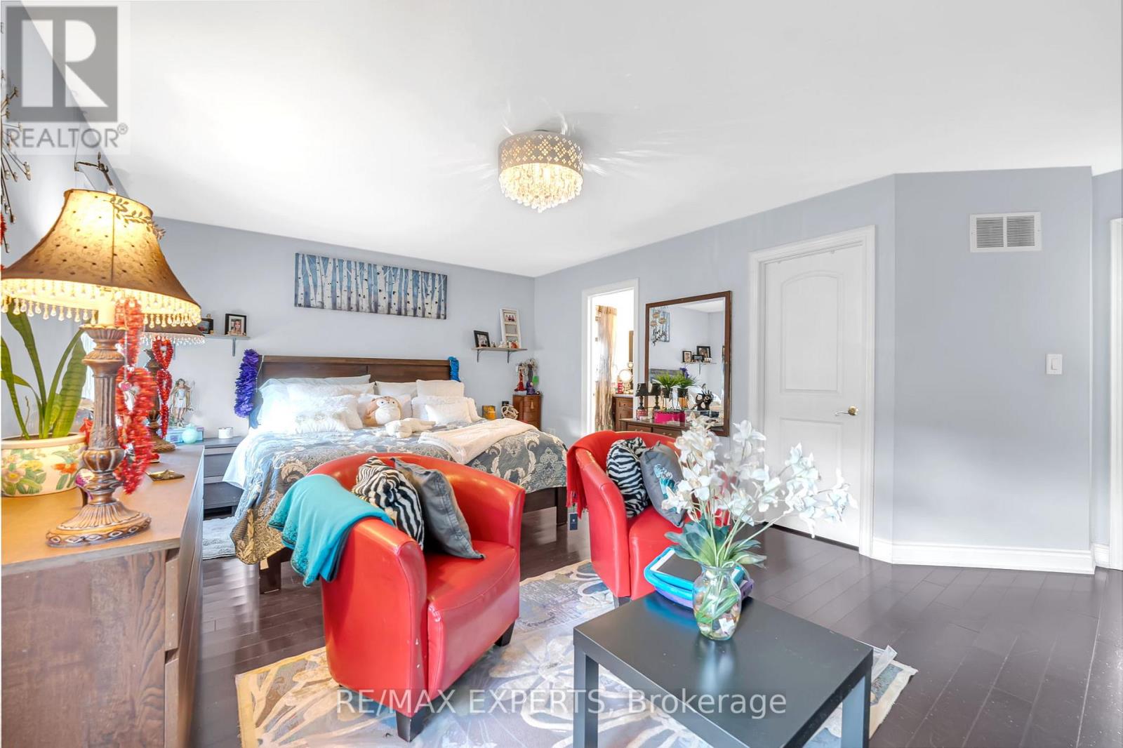 18 COBALT STREET - 22