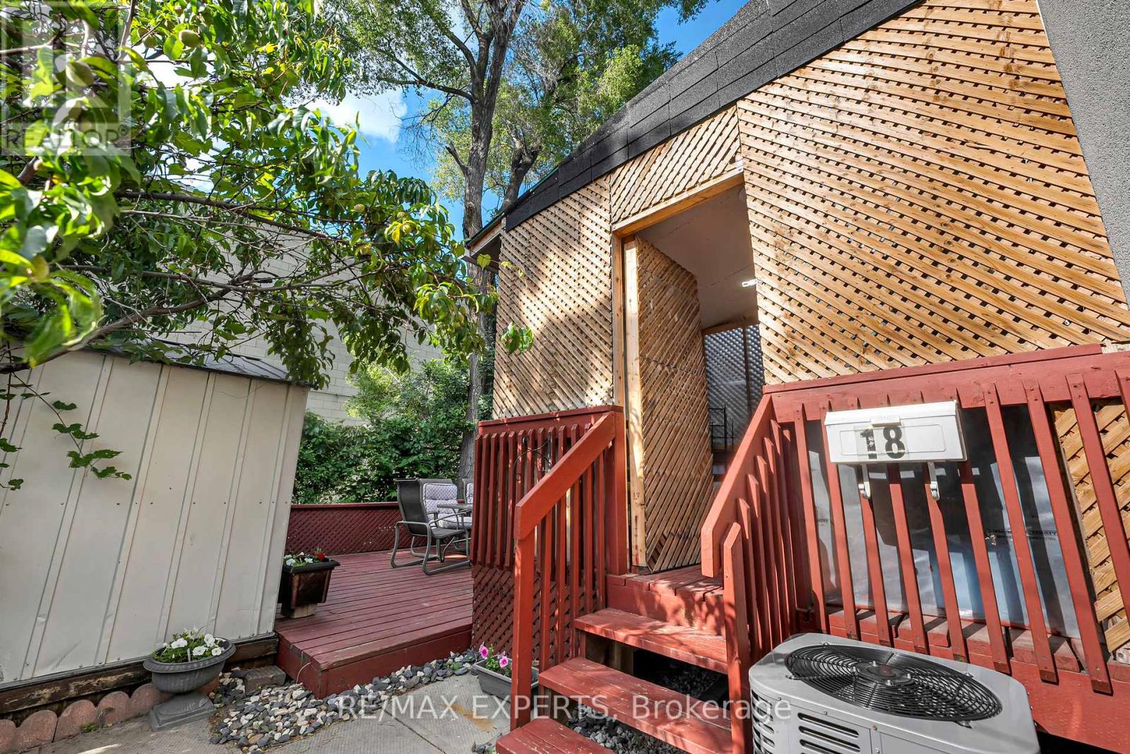 18 COBALT STREET - 34