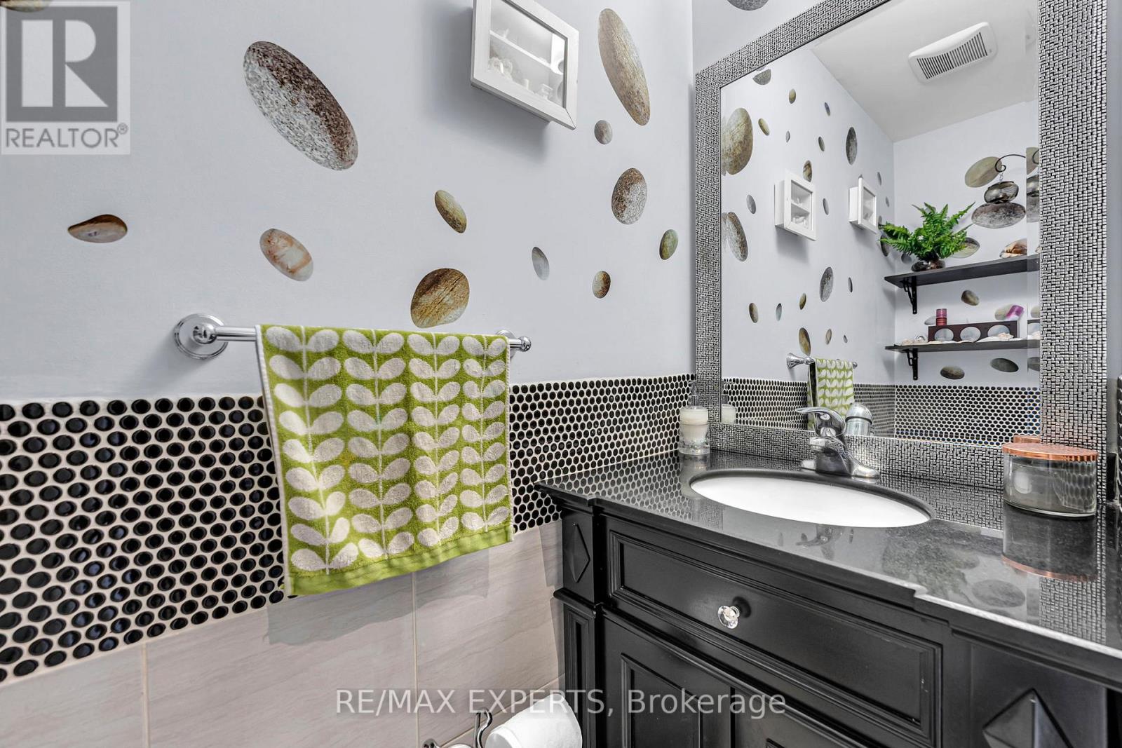 18 COBALT STREET - 5