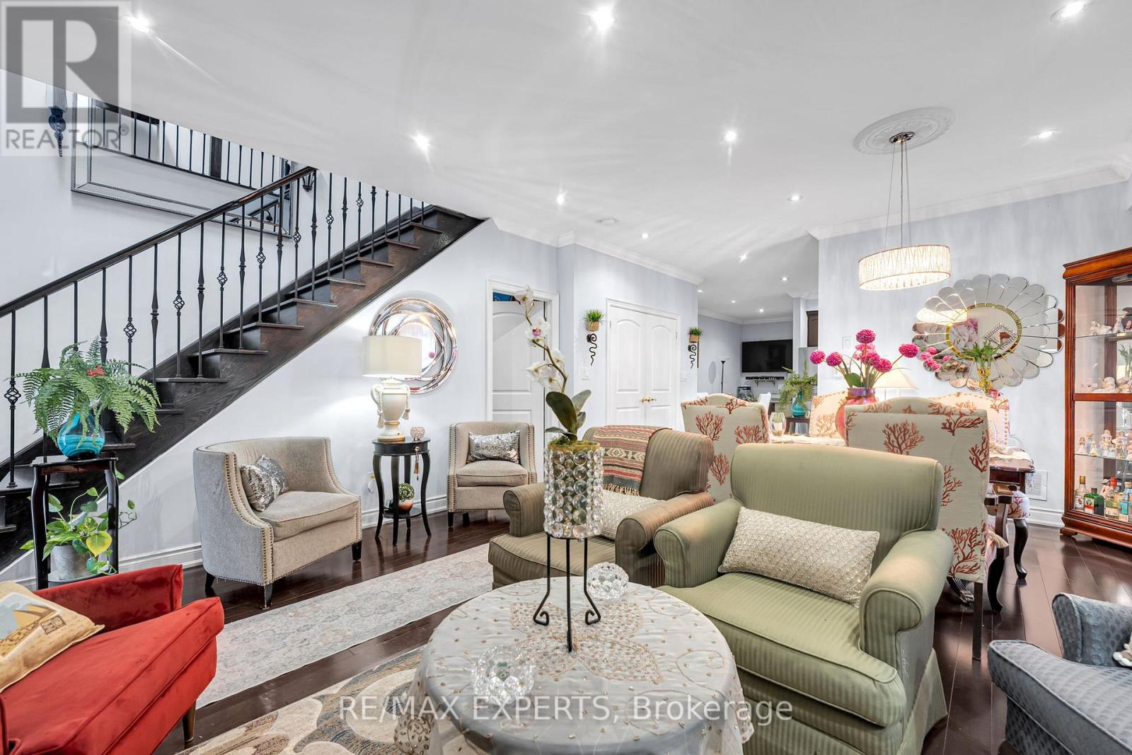18 COBALT STREET - 8