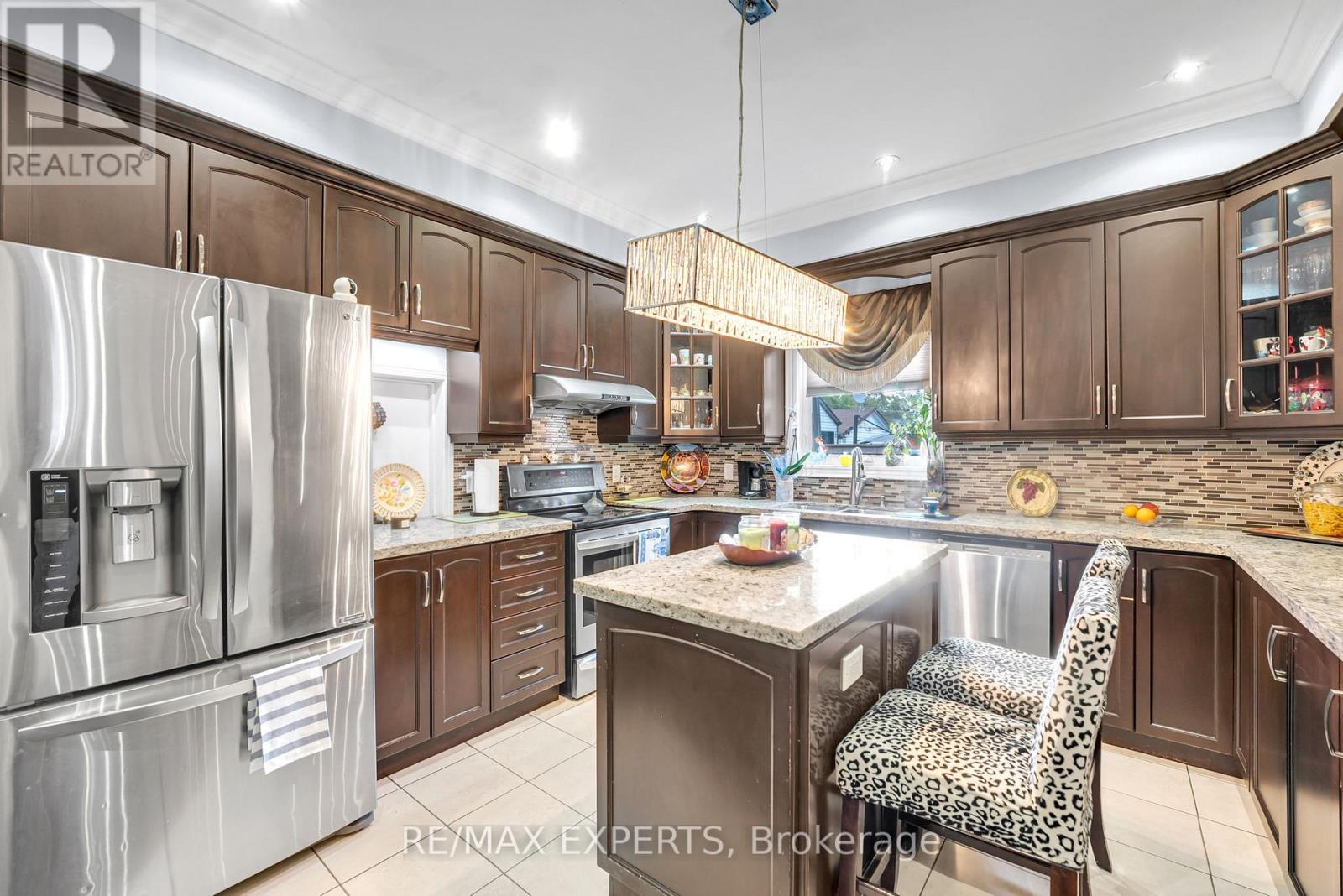 18 COBALT STREET - 9