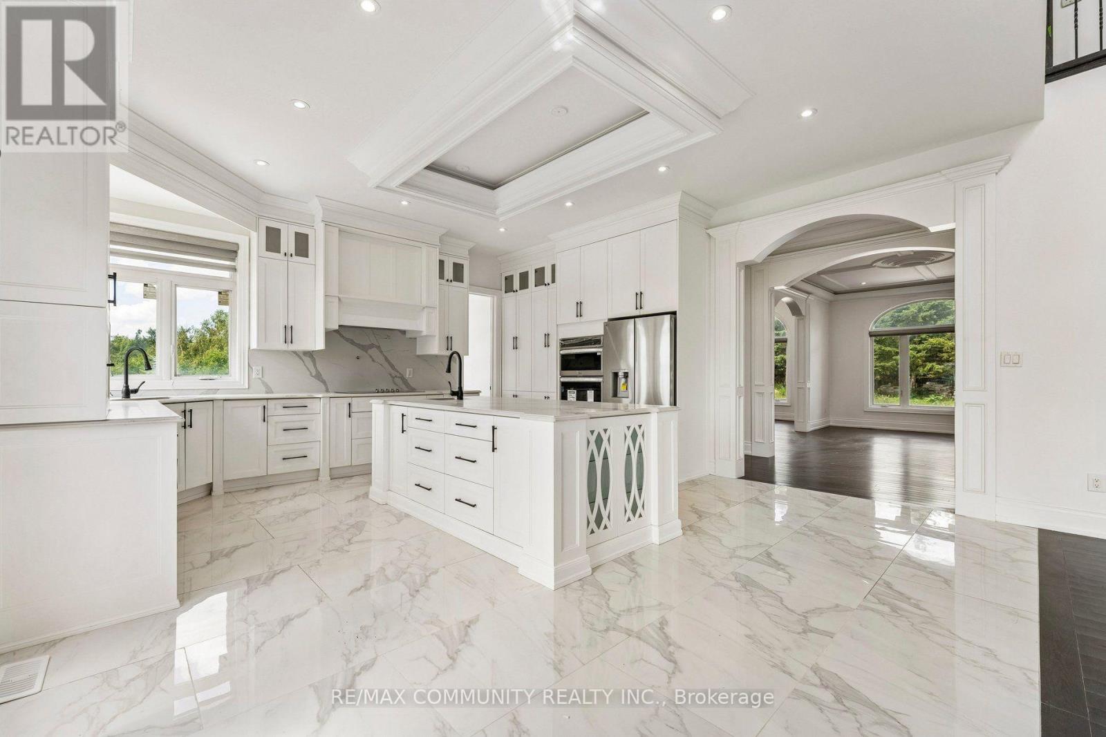 18118 HEART LAKE ROAD S - 17