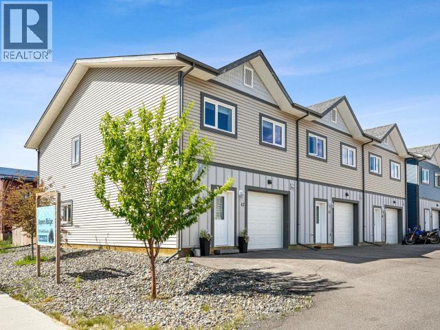 12-35 SYBIL CIRCLE - 11
