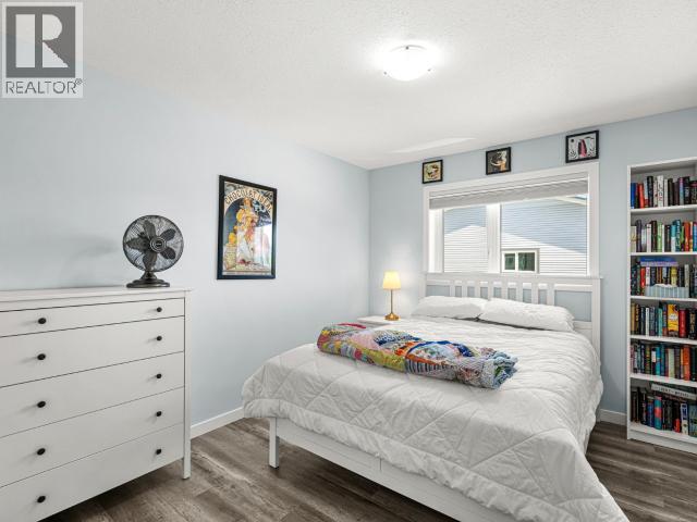 12-35 SYBIL CIRCLE - 6