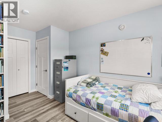 12-35 SYBIL CIRCLE - 7