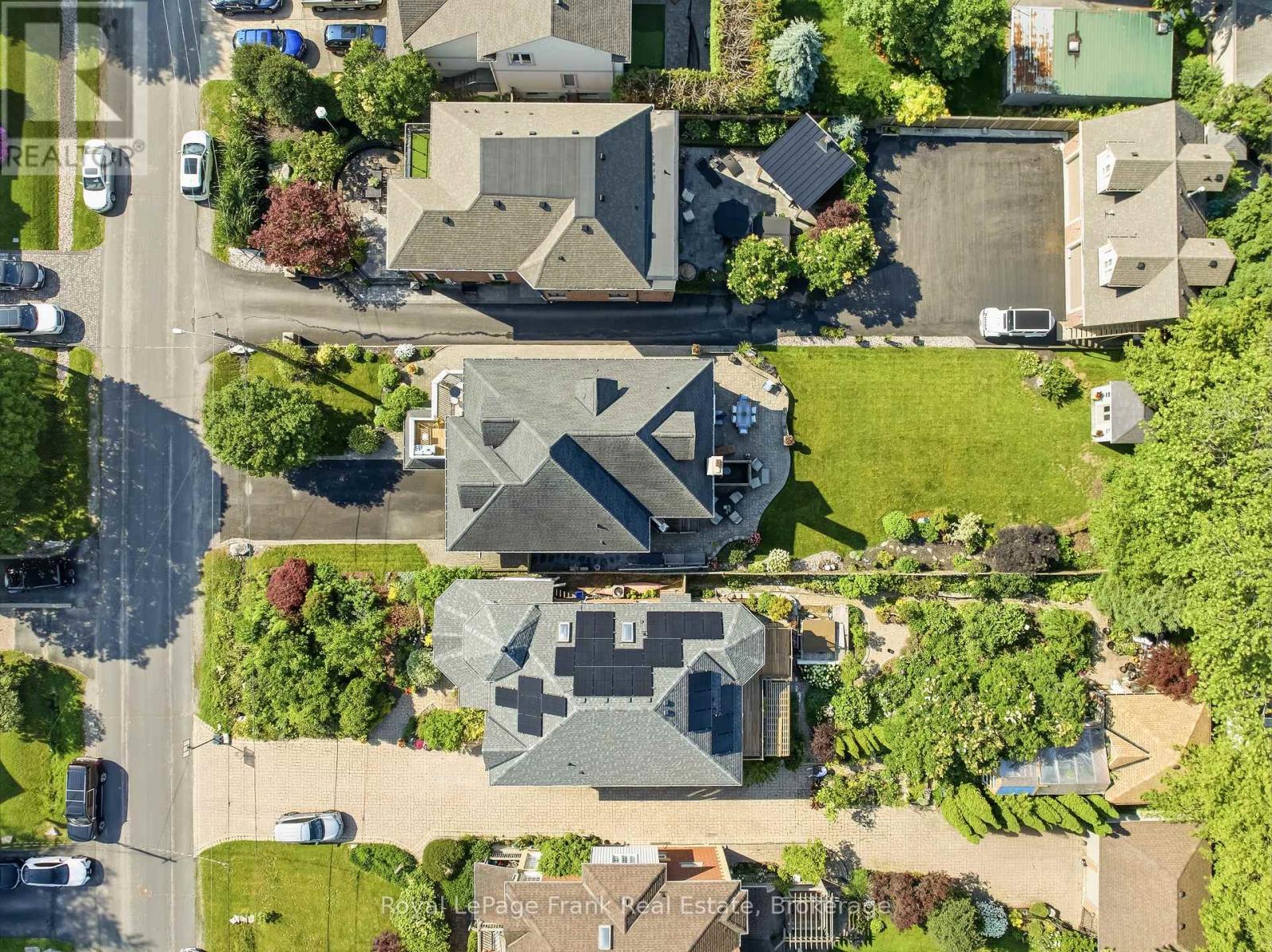 470 POPLAR AVENUE - 5