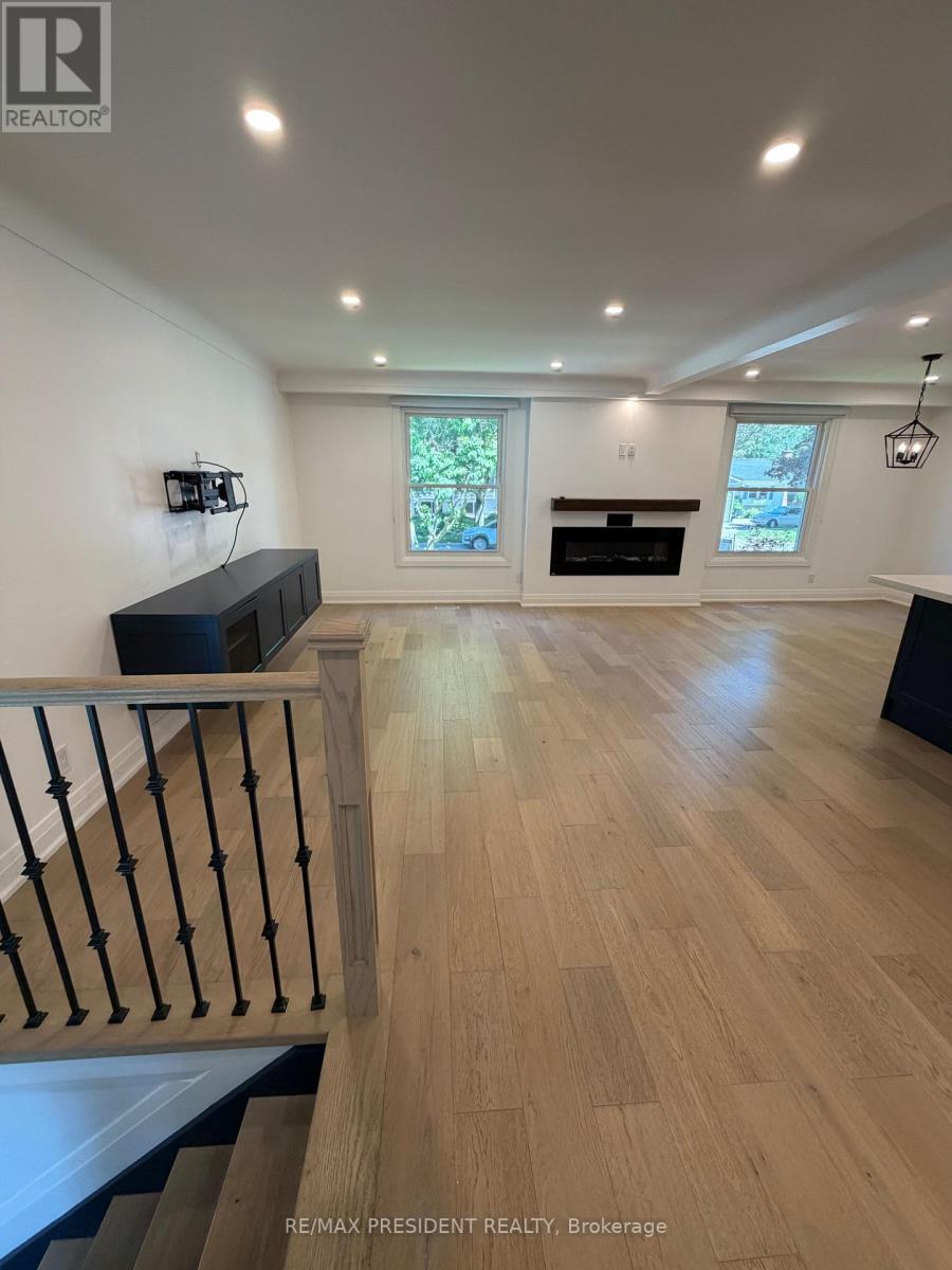45 ROYAL OAK DRIVE - 6