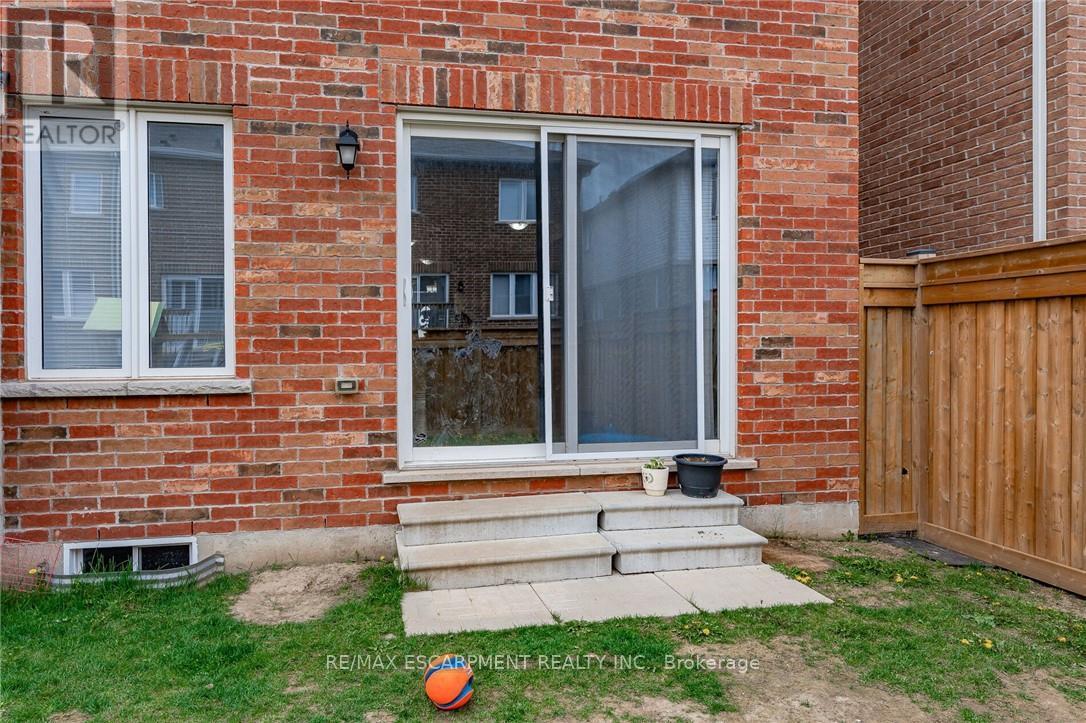 286 SPRING CREEK DRIVE - 33