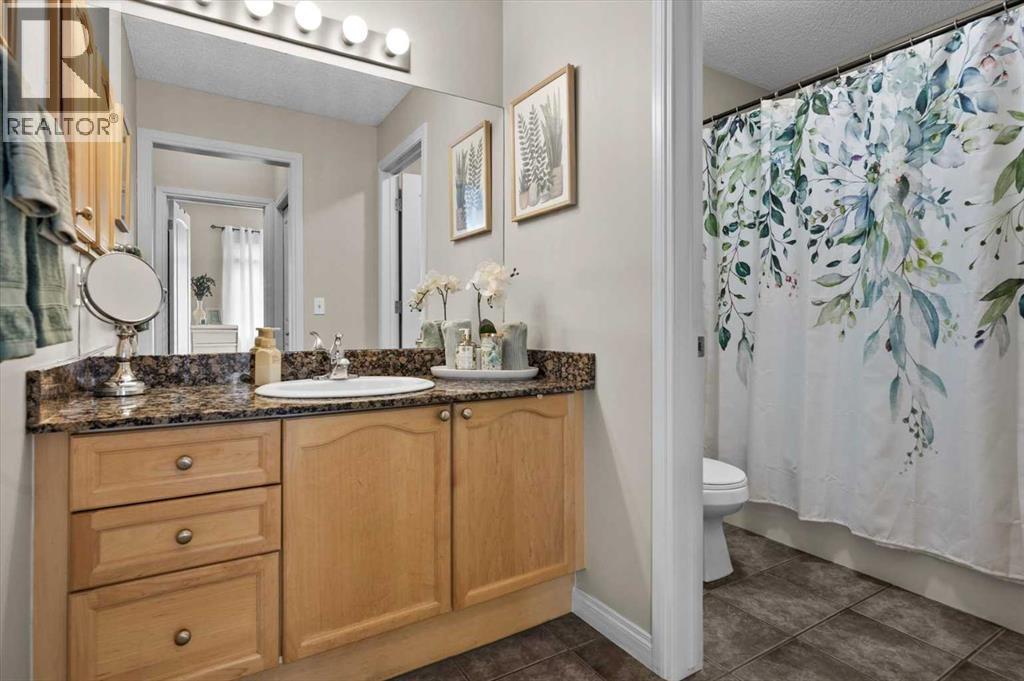 #219 8 Prestwick Pond Terrace SE - 15
