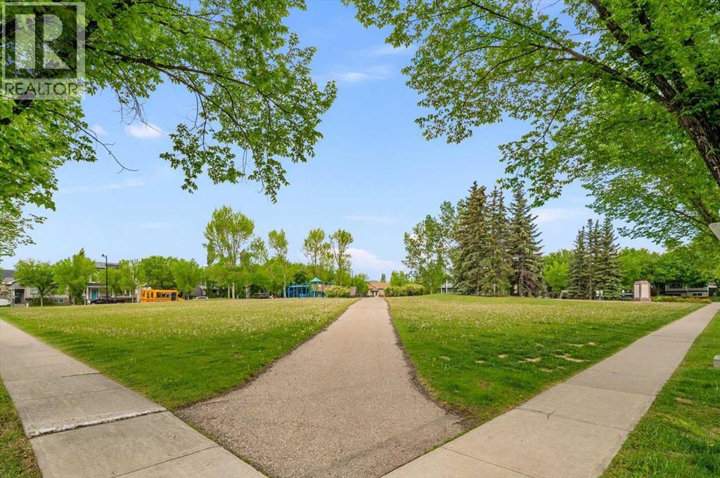 #219 8 Prestwick Pond Terrace SE - 19