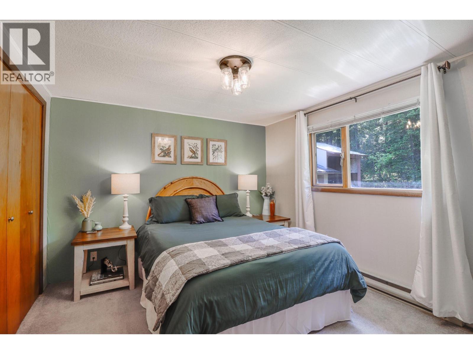 15730 PETERS Road - 27