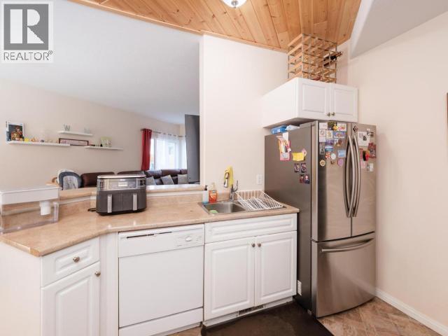 B-1109 CENTENNIAL STREET - 11